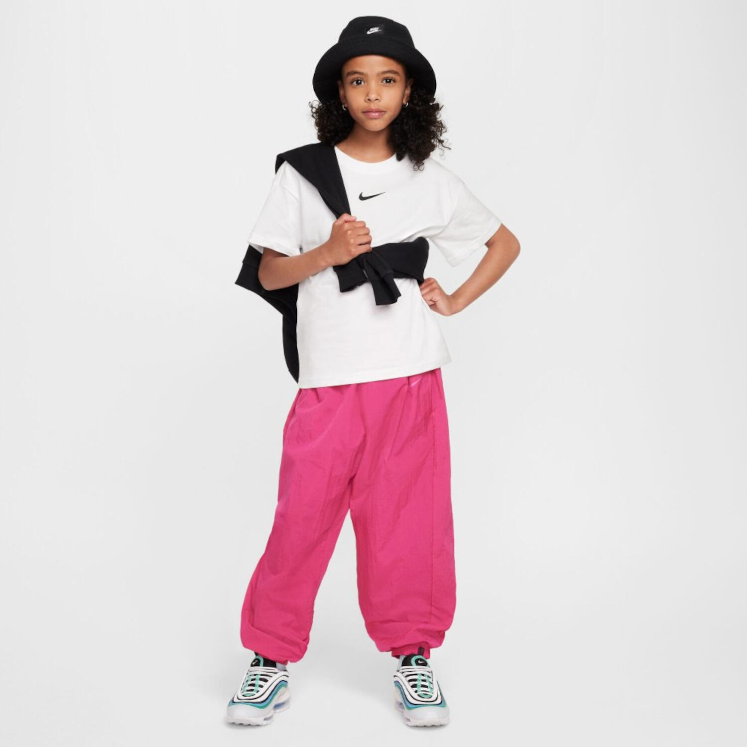 Nike Mädchen T-Shirt Big Girls Sportswear FZ5539 4/6