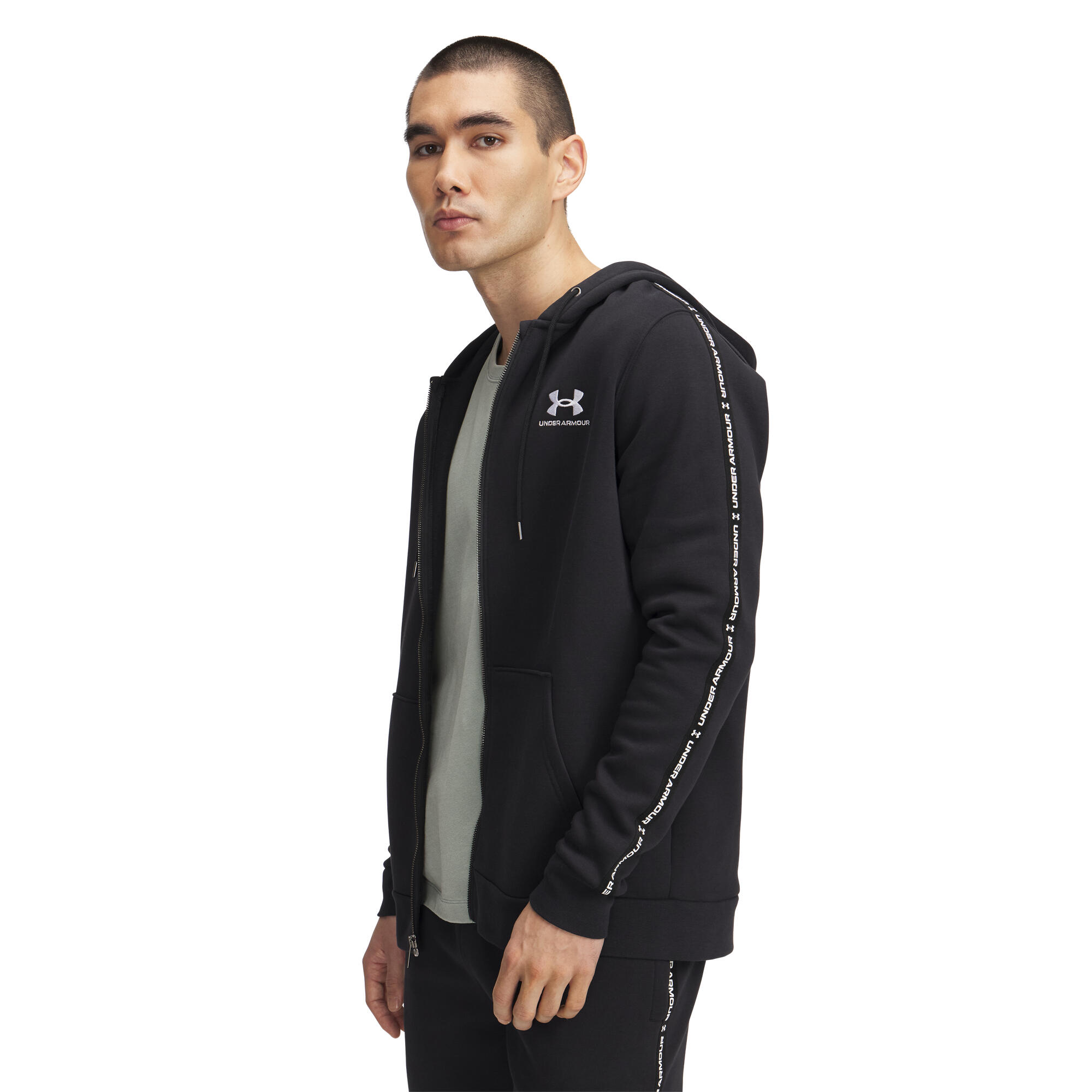 UNDER ARMOUR picture