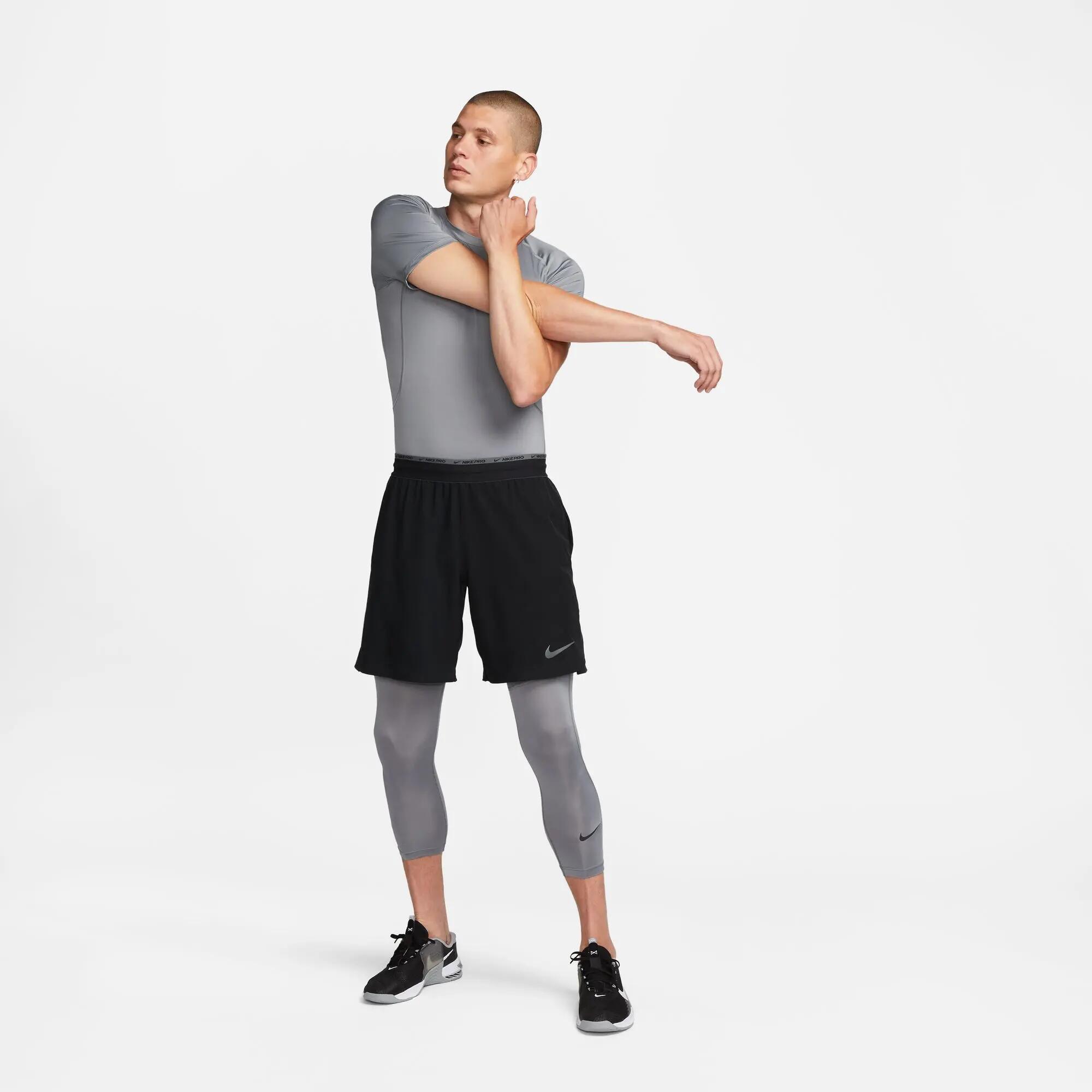 Nike Herren T-Shirt PRO DRI-FIT MENS TIGHT FB7932 3/3
