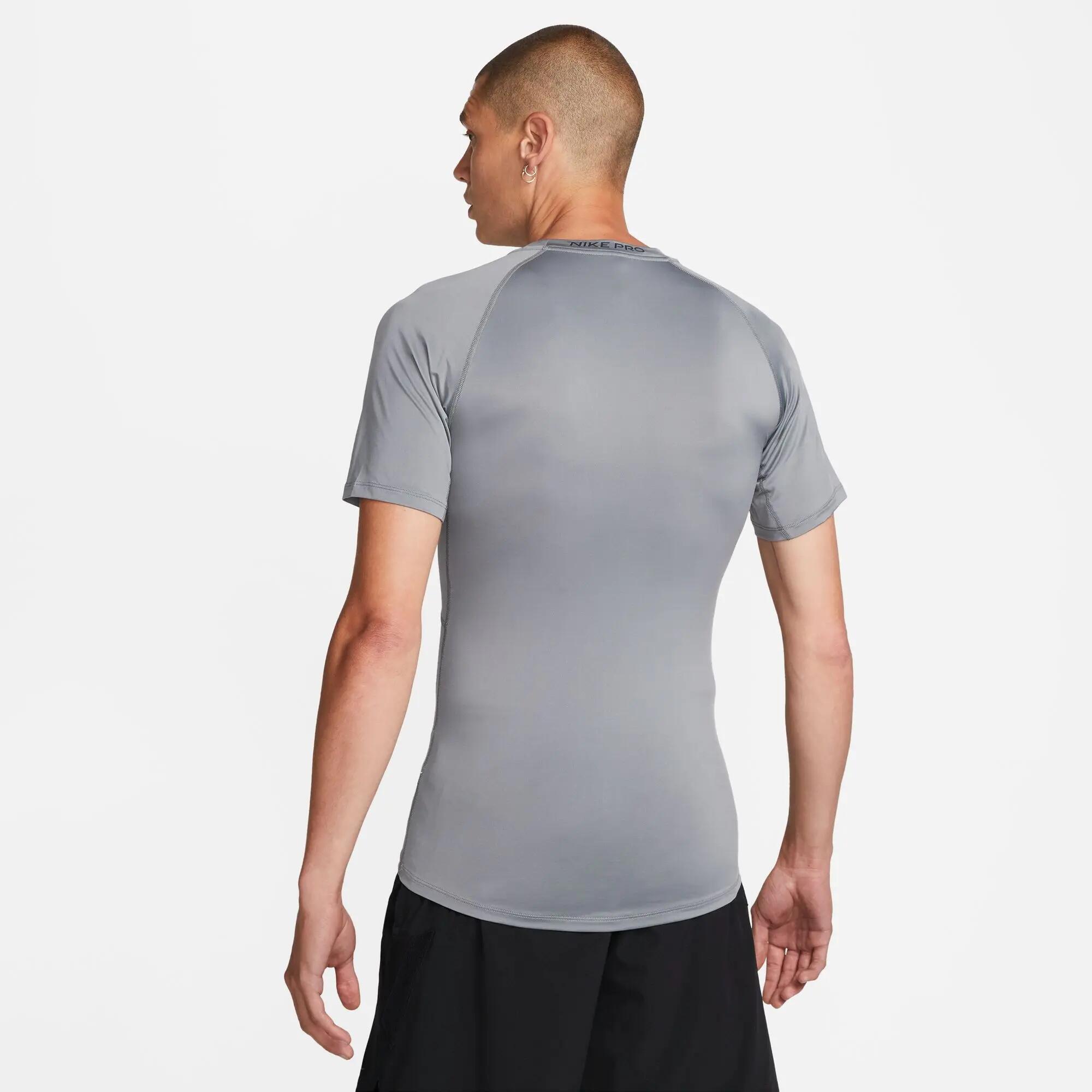 Nike Herren T-Shirt PRO DRI-FIT MENS TIGHT FB7932 2/3