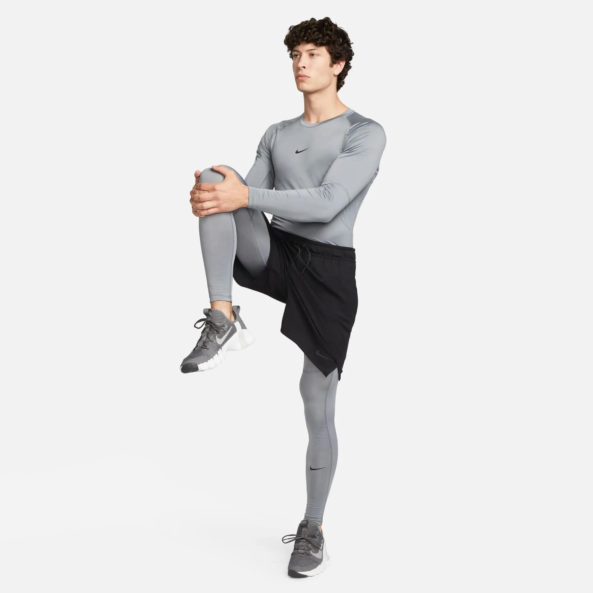 Nike Herren Langarmshirt Pro Dri-FIT Tight FB7919 3/3