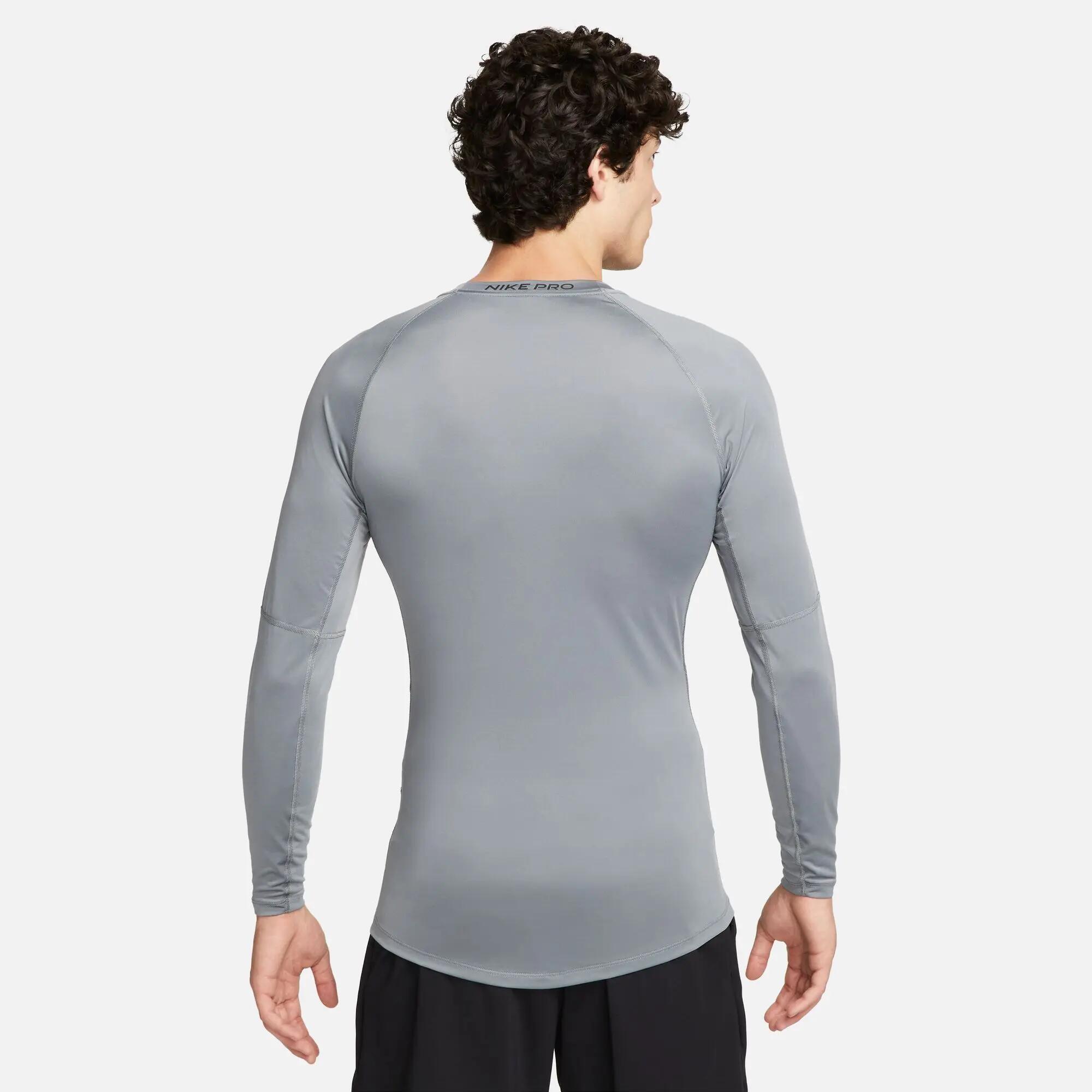 Nike Herren Langarmshirt Pro Dri-FIT Tight FB7919 2/3