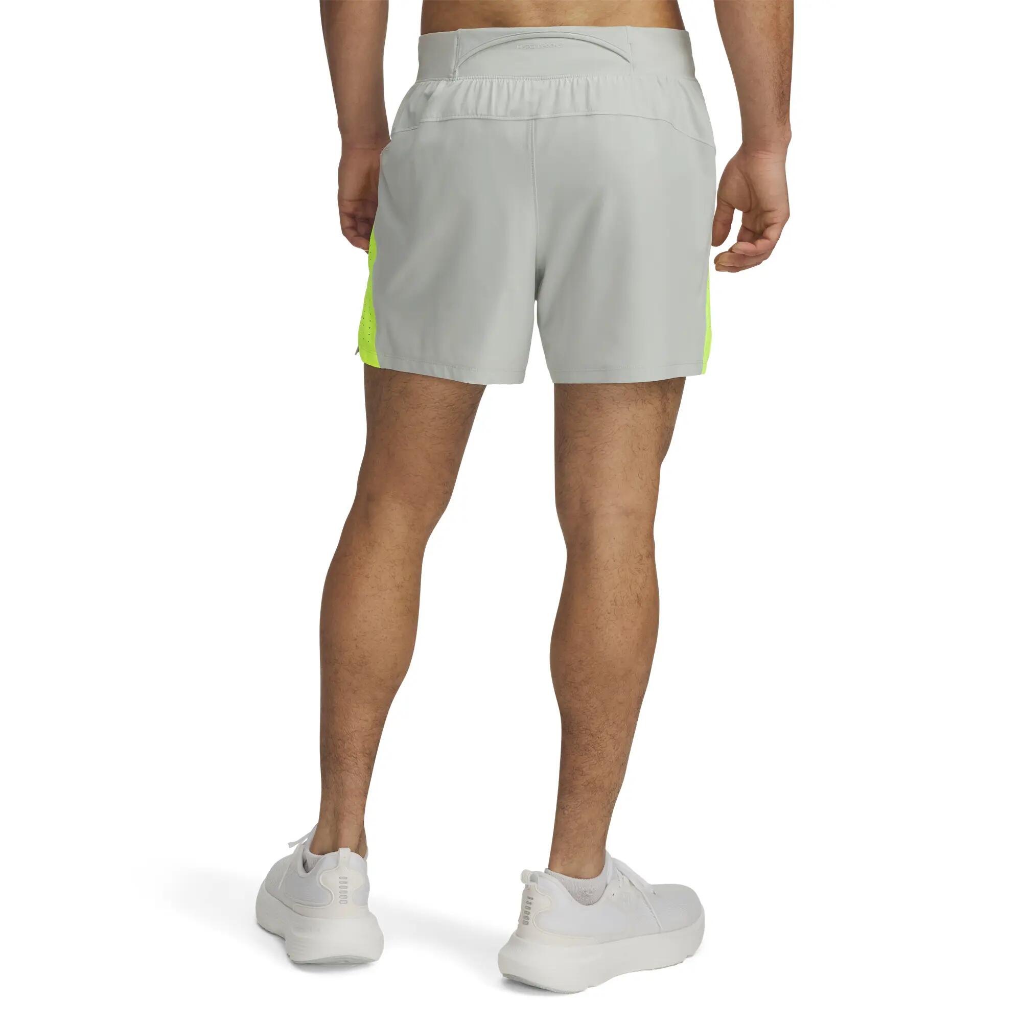 Under Armour Herren Shorts Launch Elite 5  Short 1376509 2/5