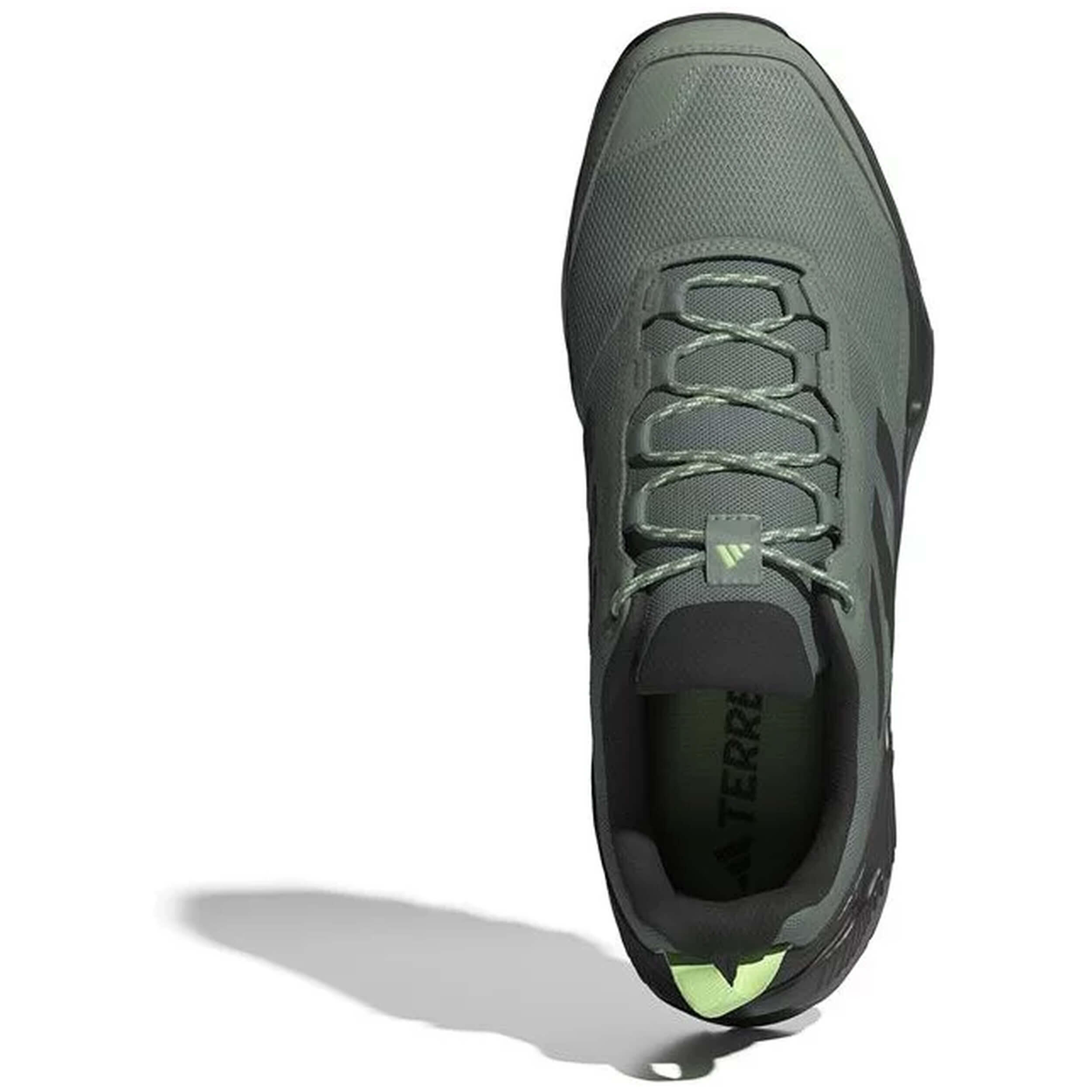 Baskets Adidas modèle IE2591 pour homme 4/5