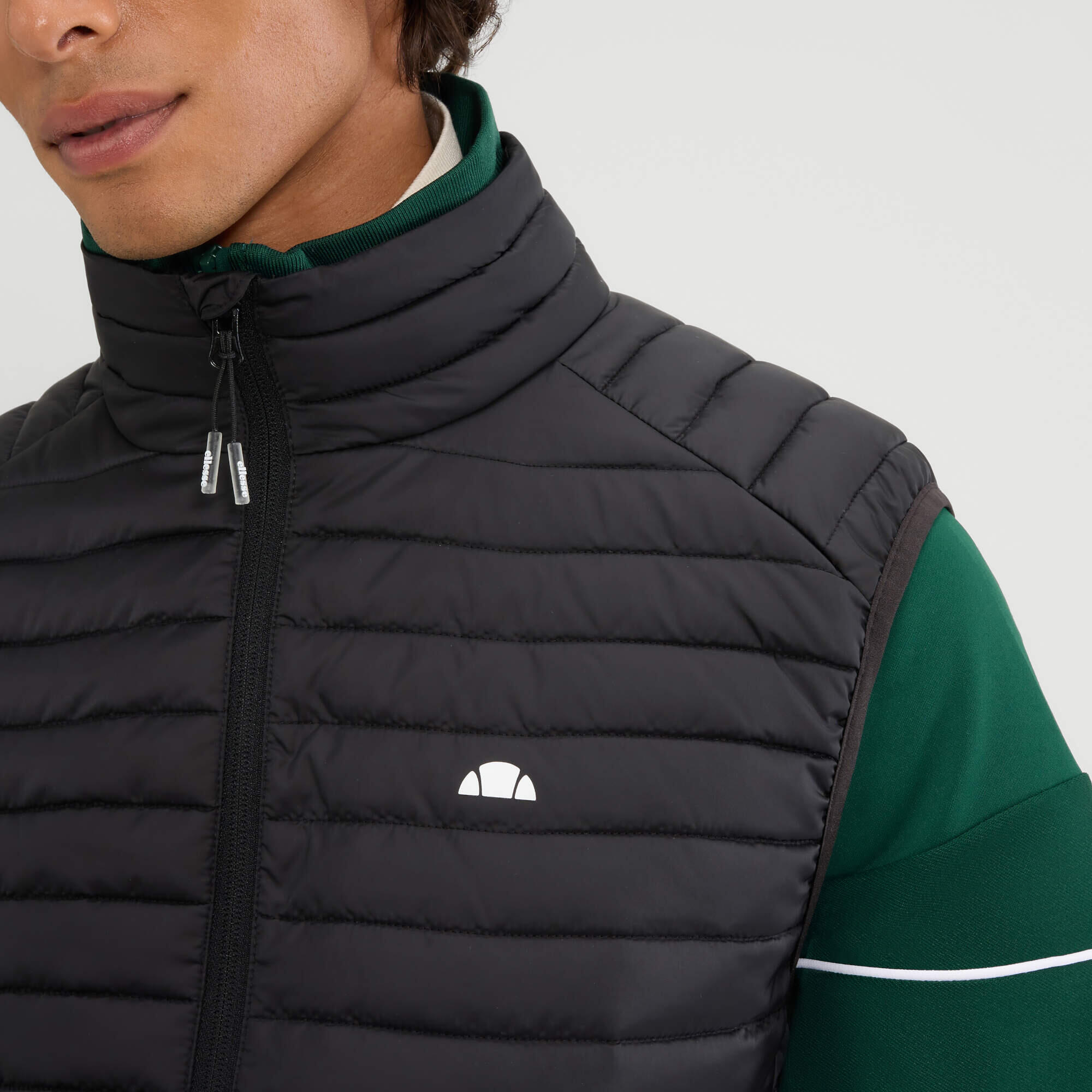ellesse Herren Weste Pal Padded Gilet SHB22878 2/7