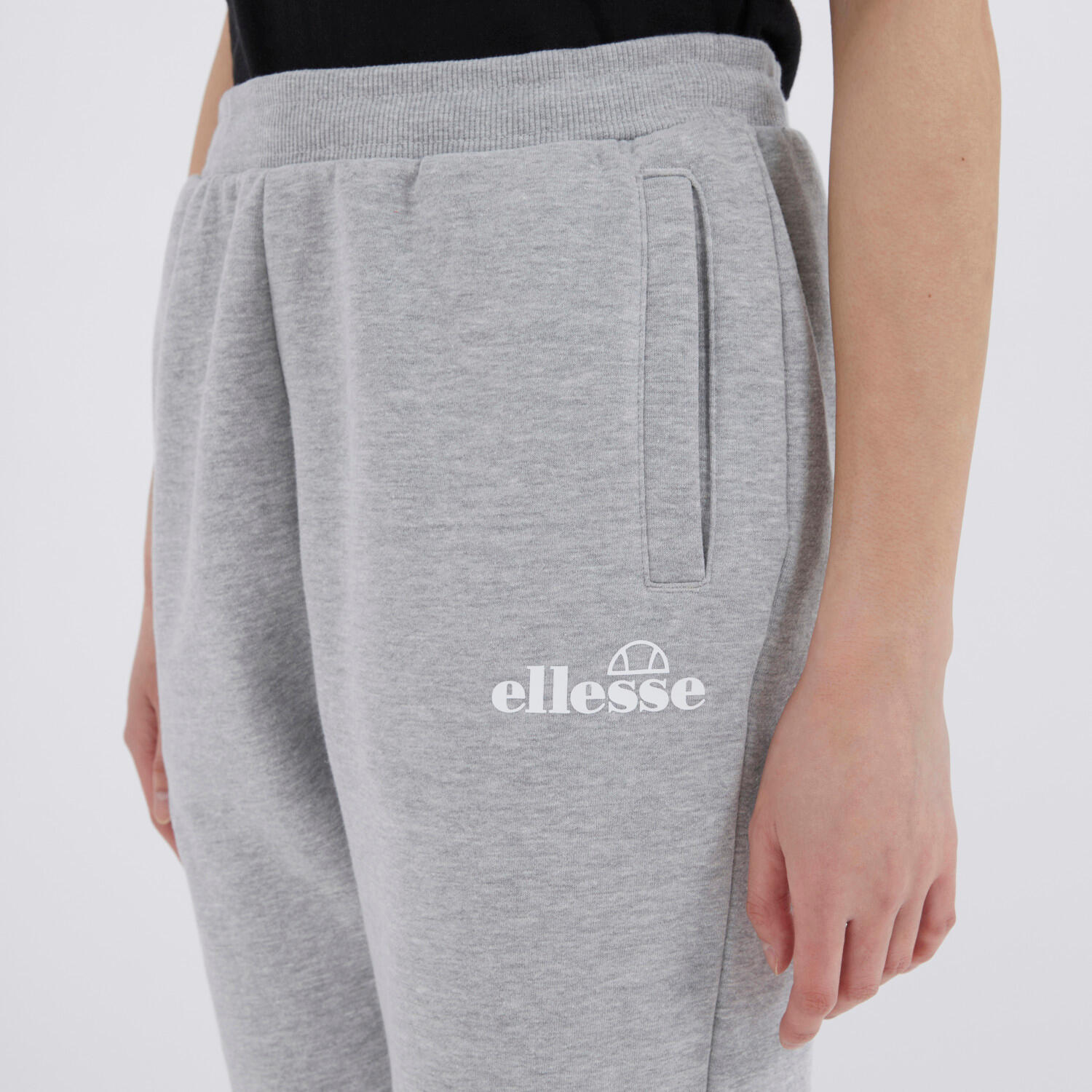 Pantaloni della tuta Ellesse modello SGP16457-112 per donne 3/4