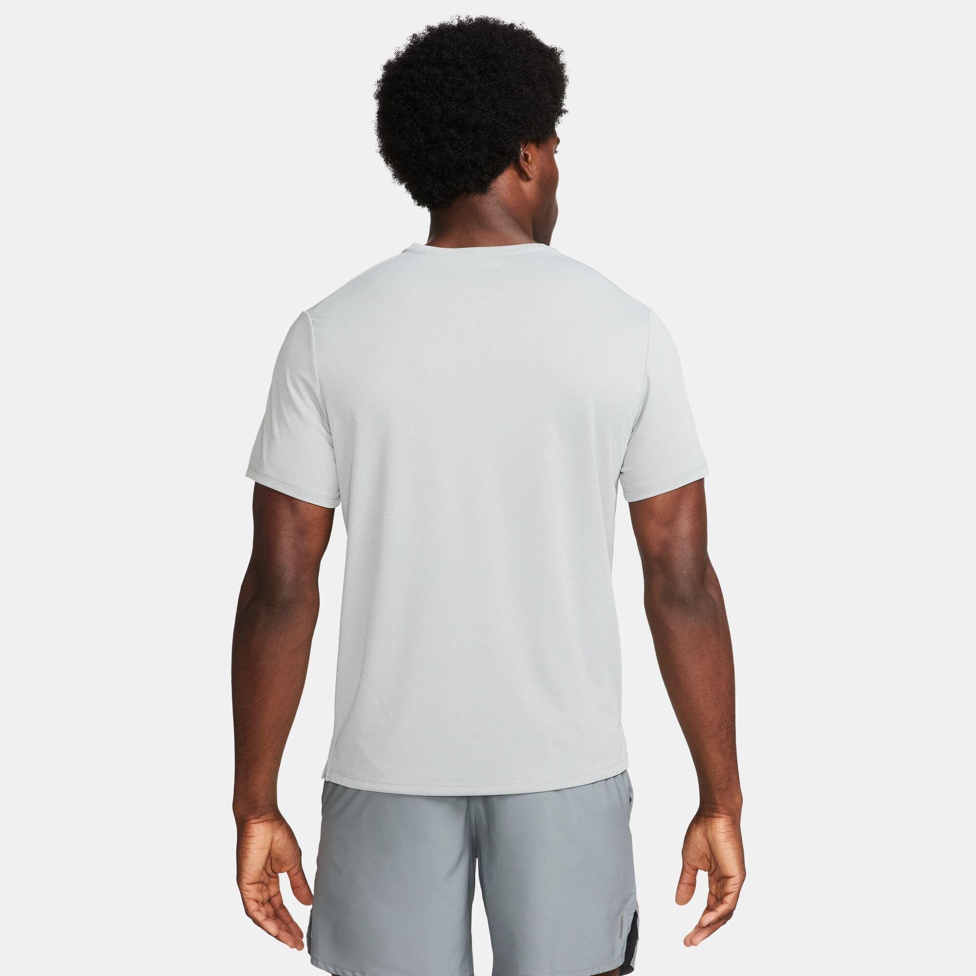 Nike Herren Laufshirt Dri-FIT Run Division Miler DV9315  2/2