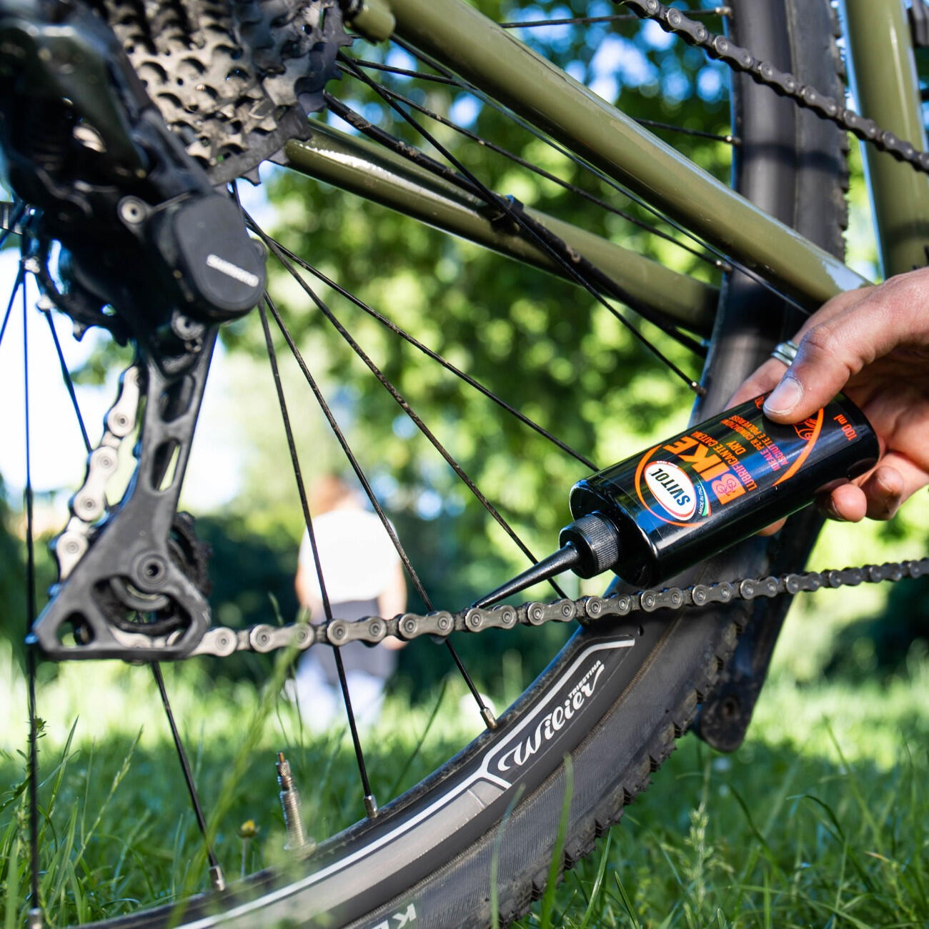 Smar do łańcucha na suche warunki BIKE DRY CHAIN LUBRICANT marki SVITOL 4/7
