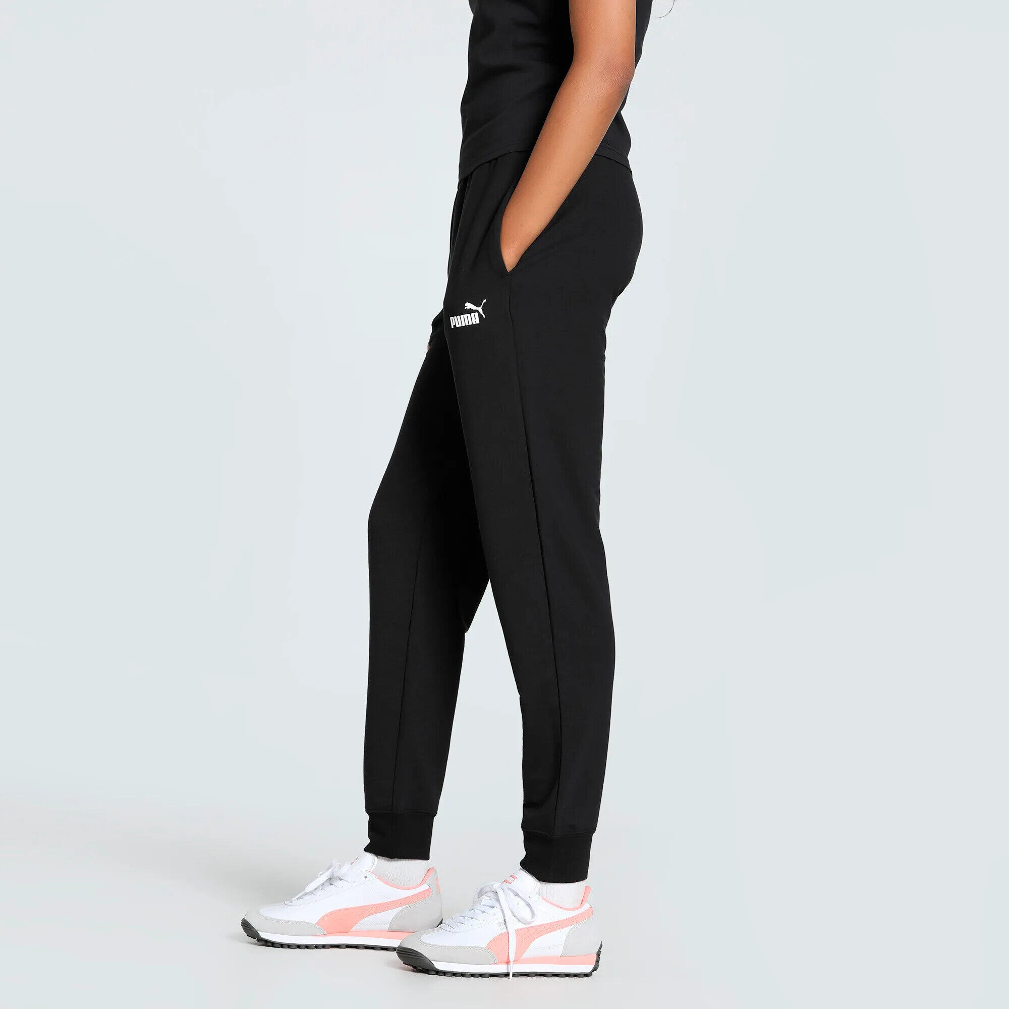 Puma Damen Jogginghose ESS Small No. 1 Logo Light 682460 6/9