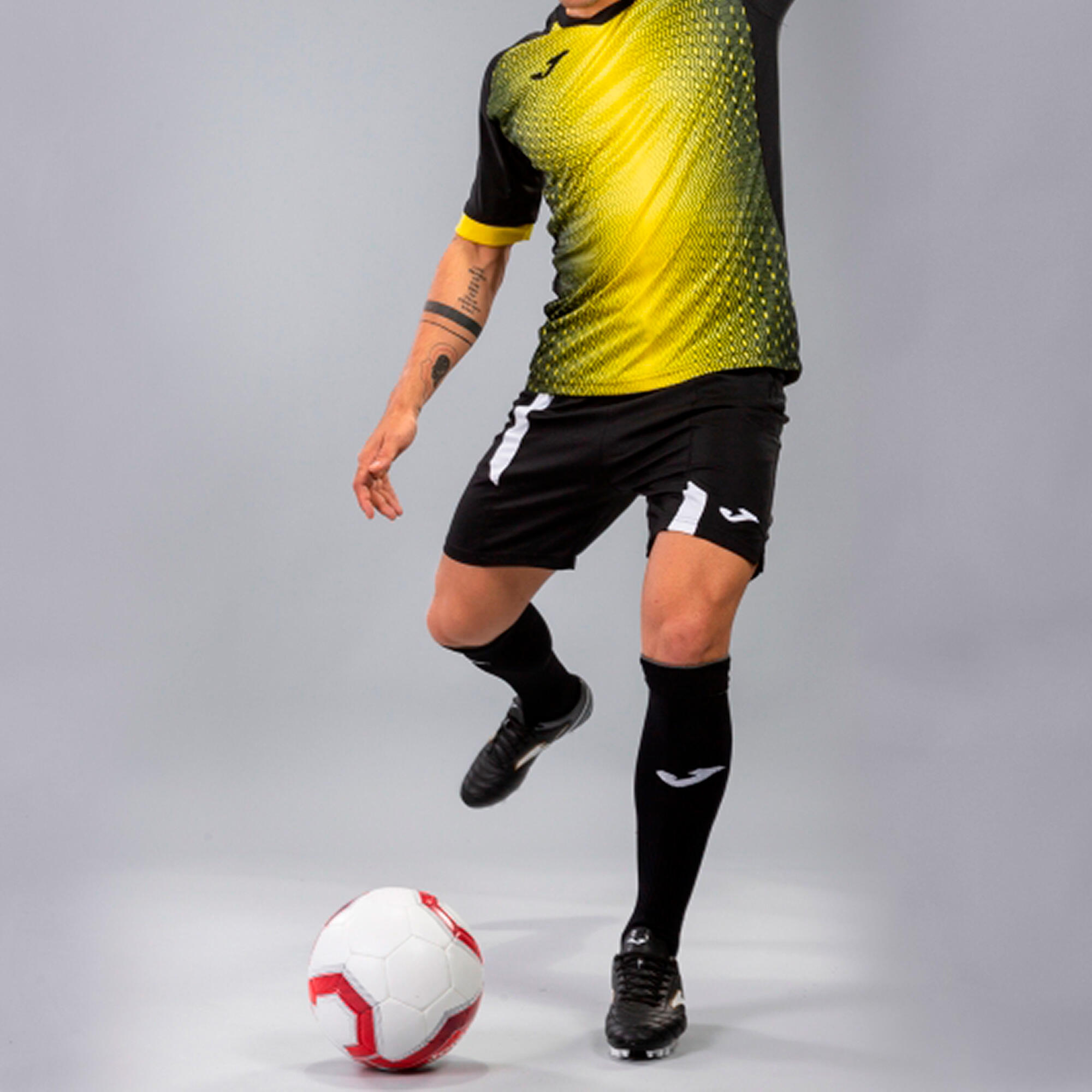 T-shirt manga curta Homem Joma Supernova preto amarelo 5/5