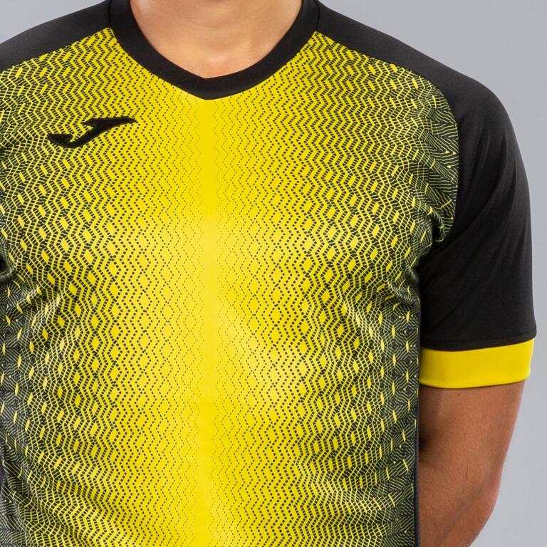 T-shirt manga curta Homem Joma Supernova preto amarelo 4/5