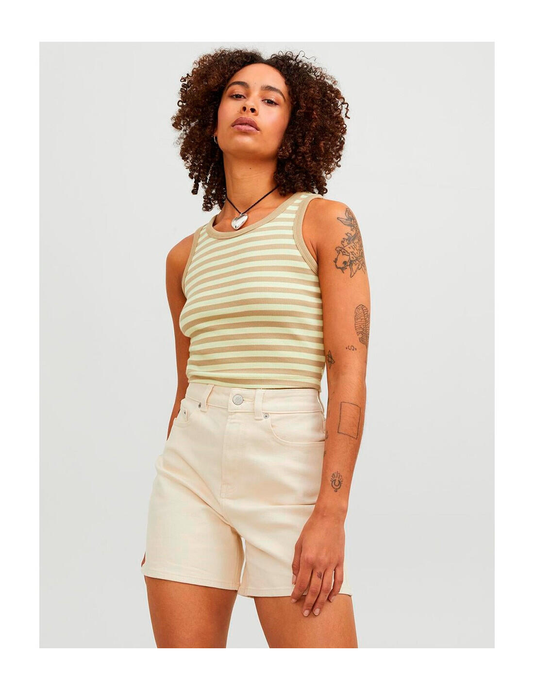 beige