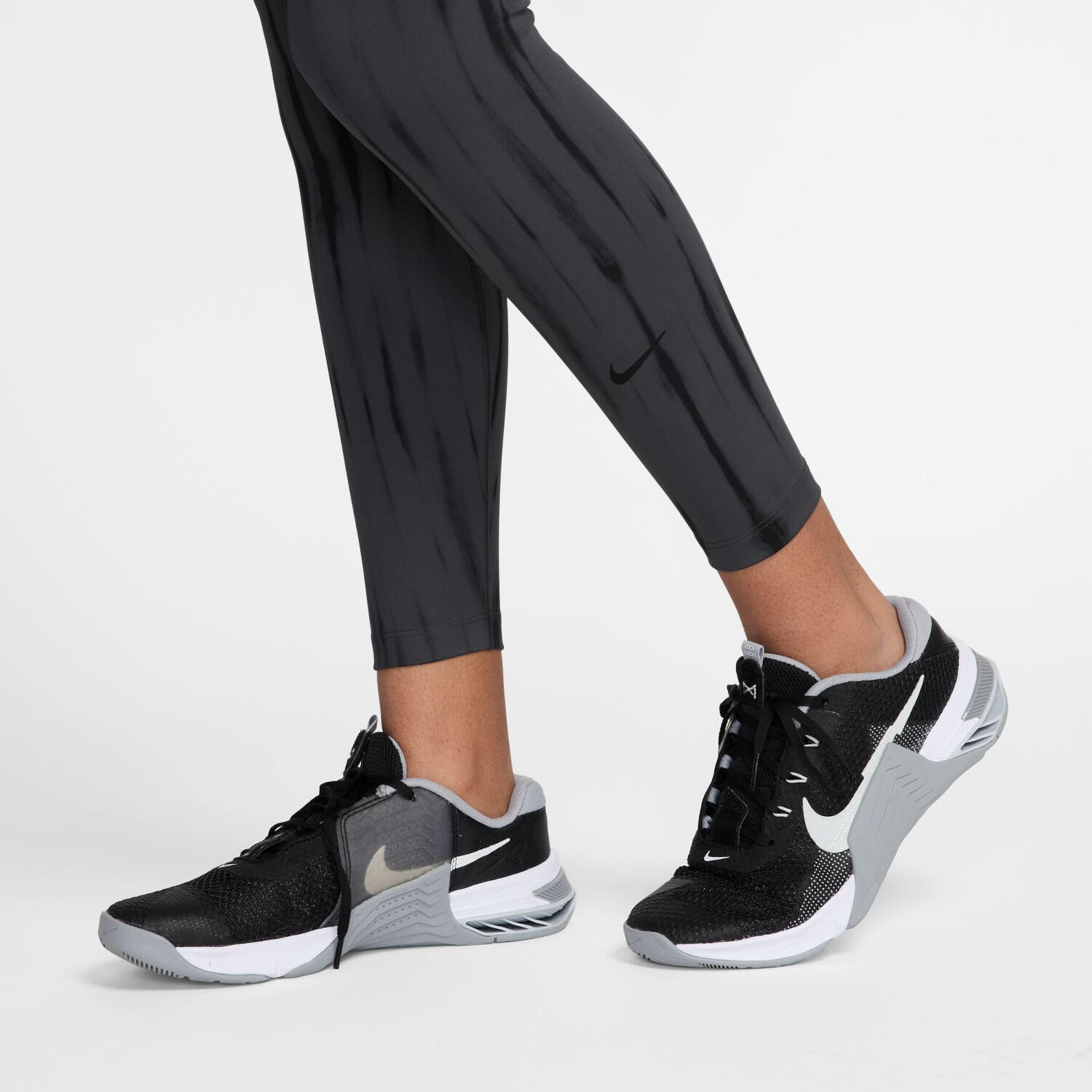 Nike Damen Tight One Womens High-Waisted FZ7272 3/3
