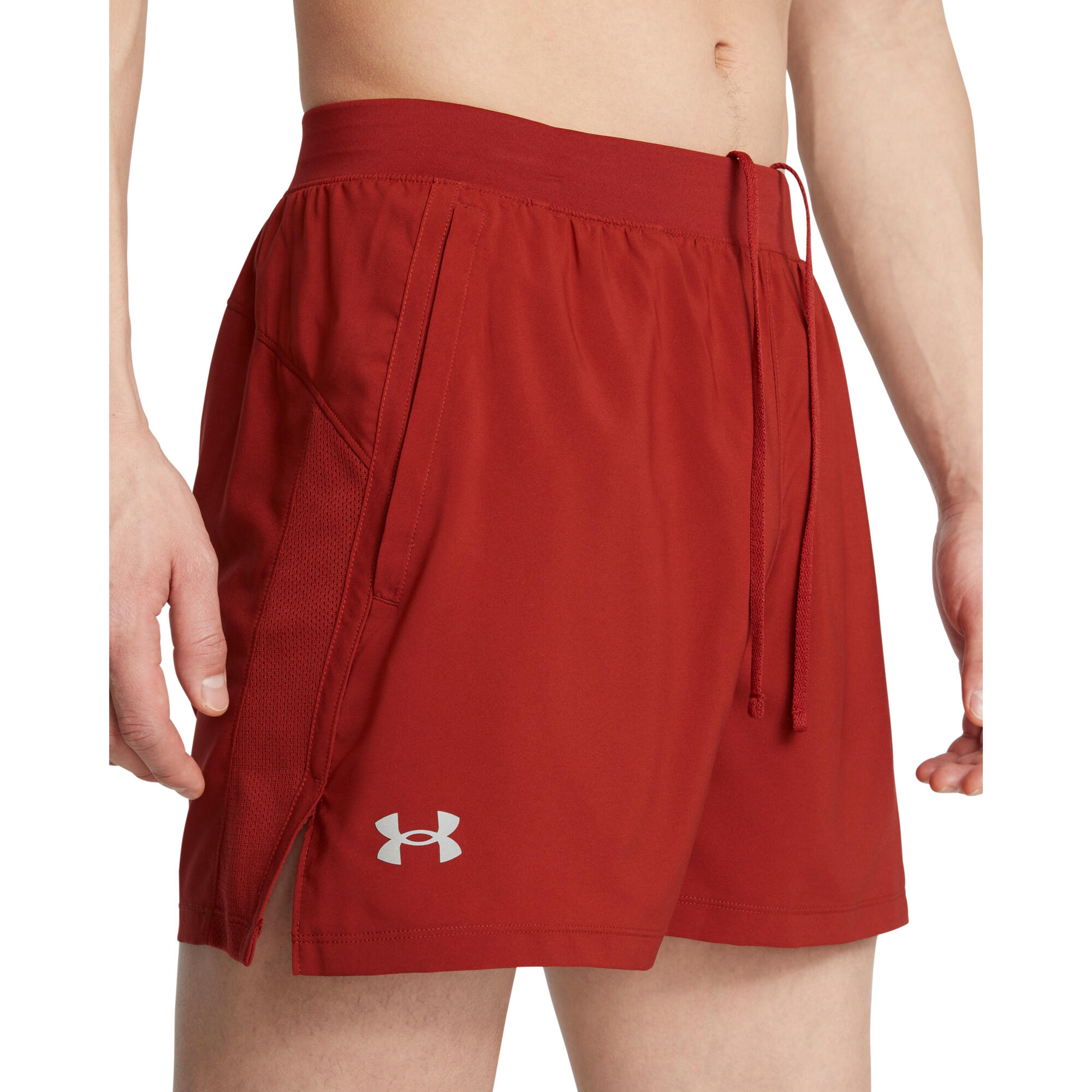 Under Armour Herren Short Launch 5   1382617 3/3