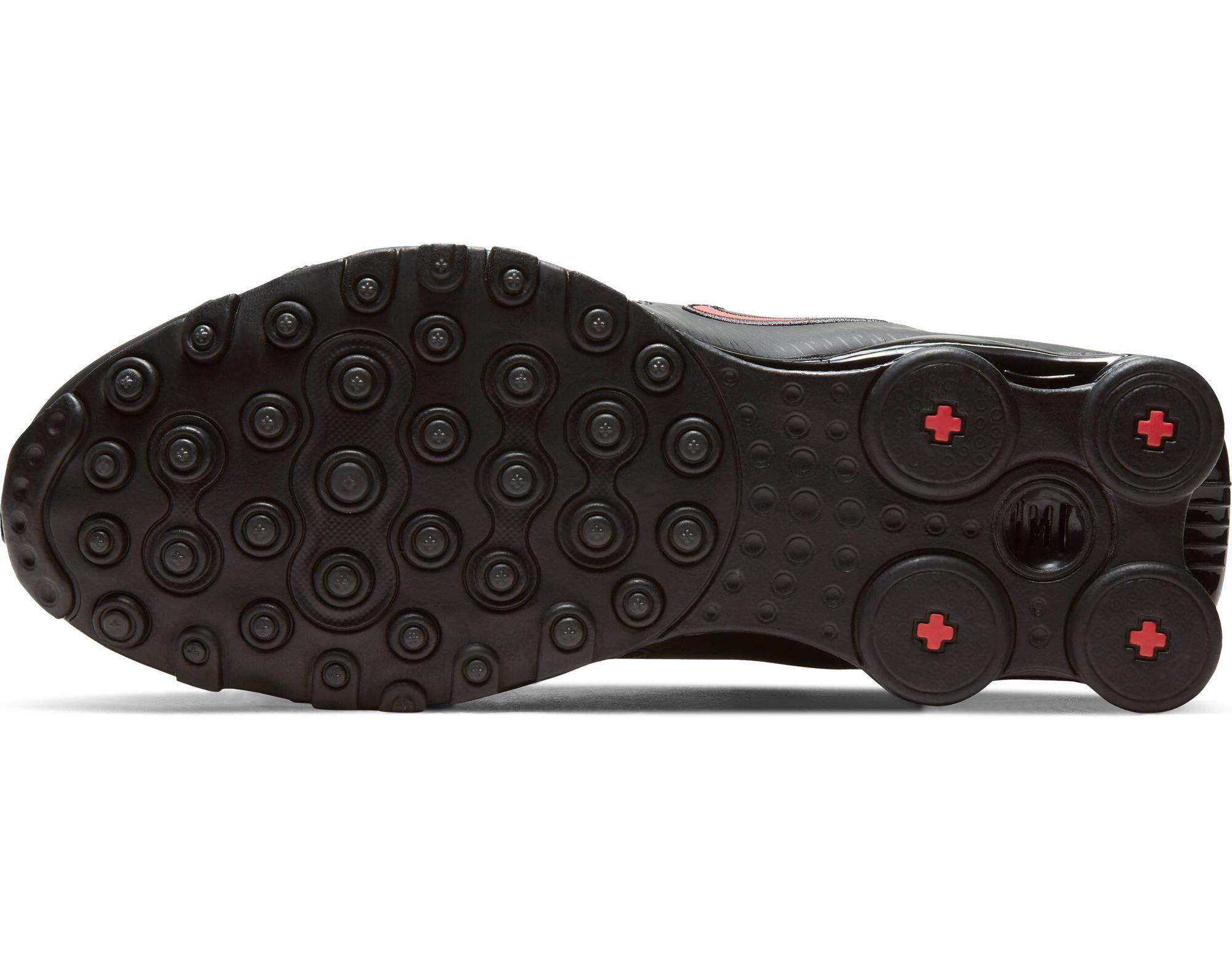 Nike Shox NZ Black Varsity Red 6/7