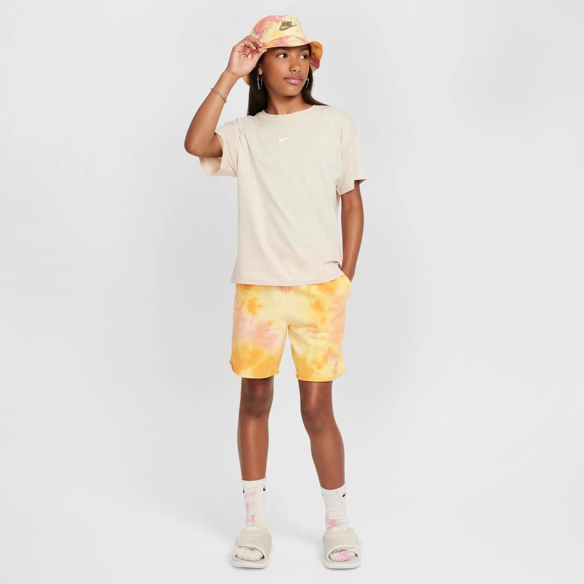 Nike Mädchen T-Shirt Big Girls Sportswear FZ5539 3/6