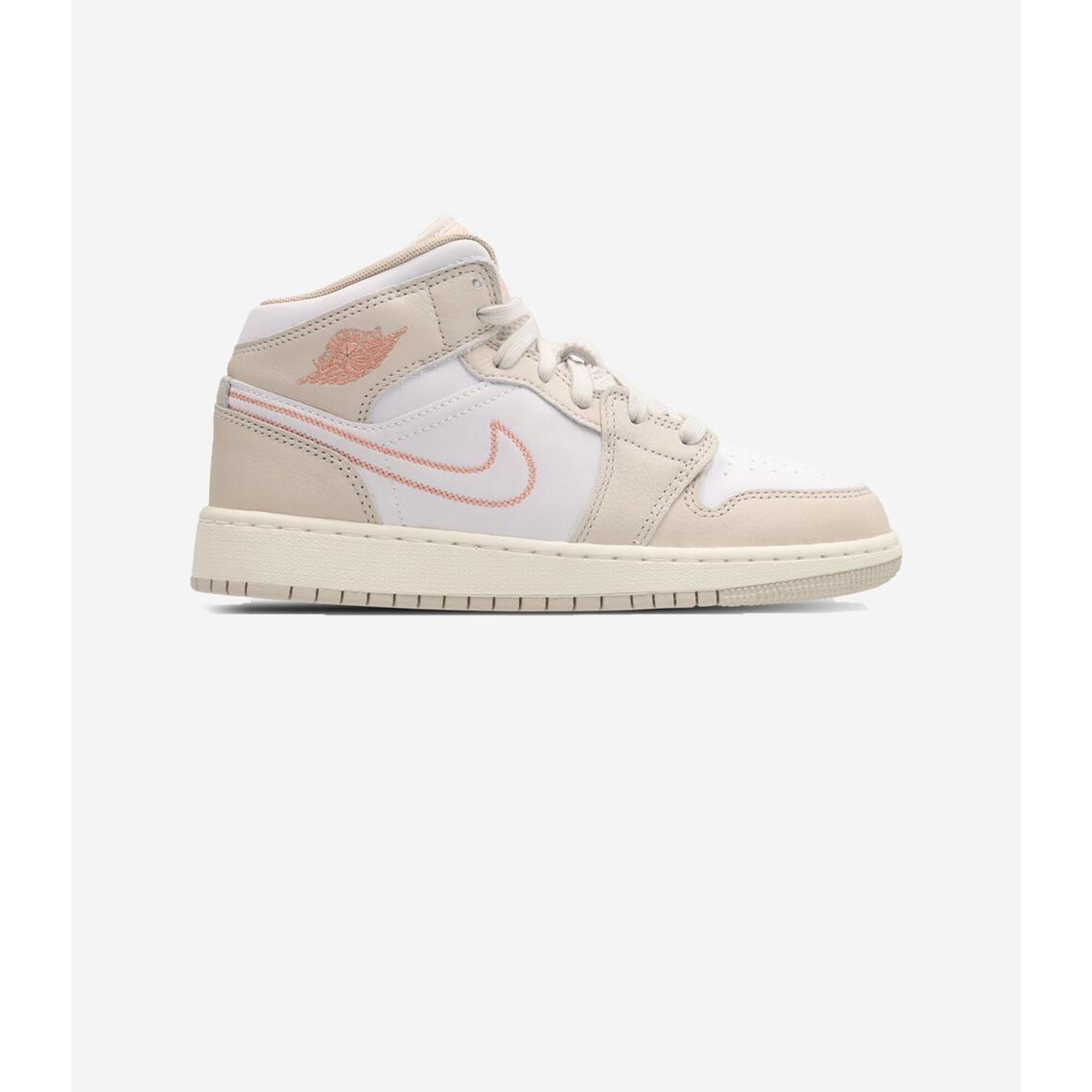 Jordan - Nike Gs Air Jordan 1 Mid Se  Sanddrift White - Baskets - Beige - Decathlon