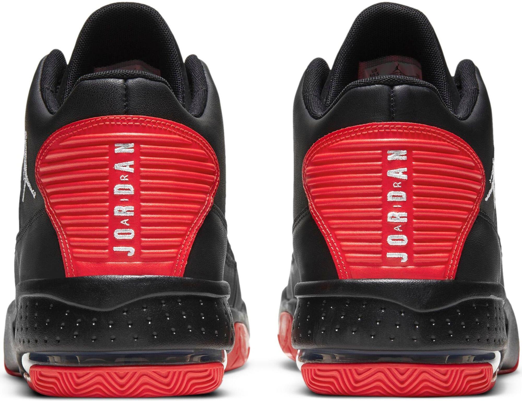 Sapatos para basquete para homens / masculino Nike Air Jordan Max Aura 2 4/7