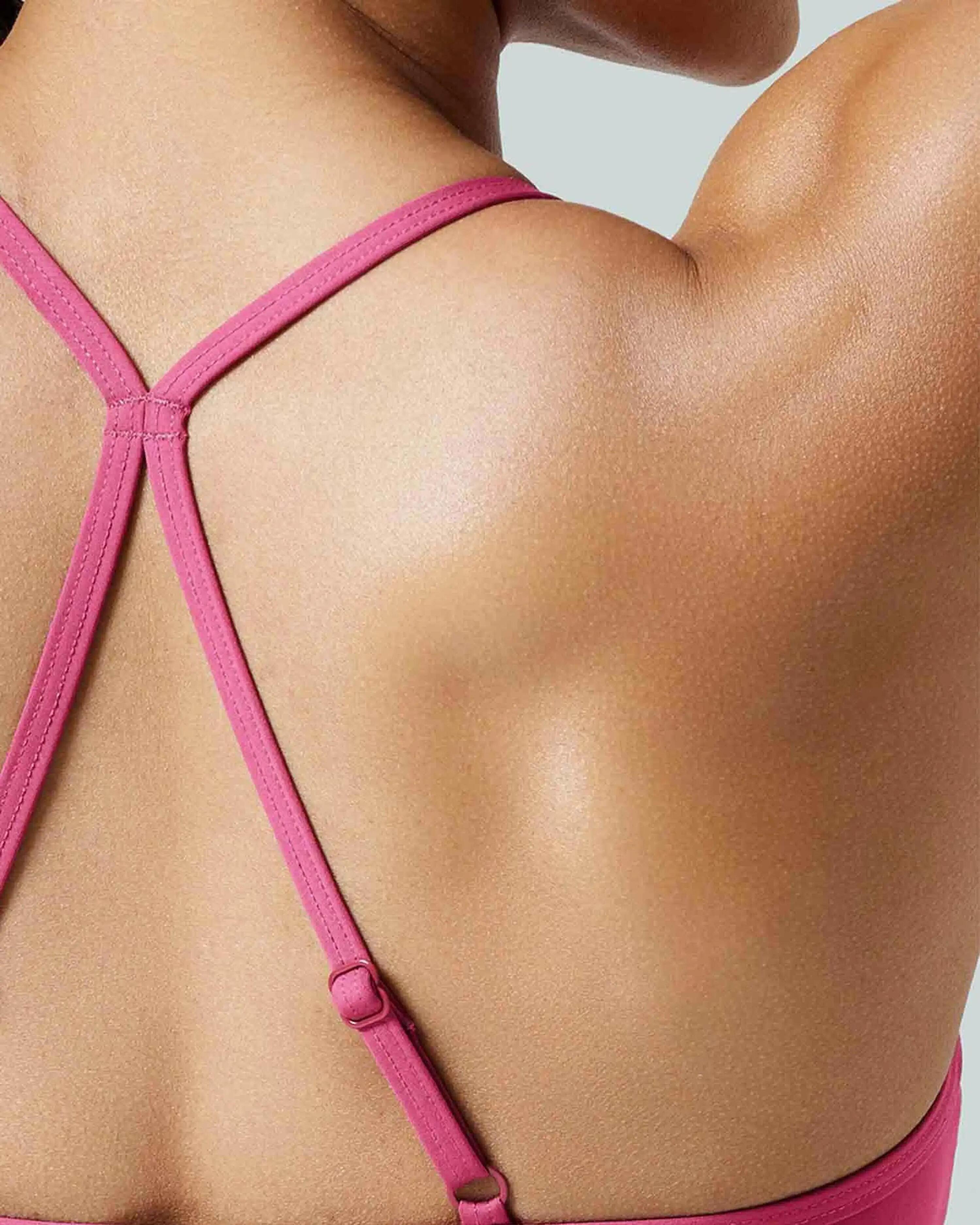 Casall - Soutien-gorge de sport élégant a bretelles 3/4