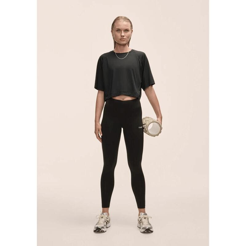 54ac1e6d-12b1-47d2-a7da-a950086f0417_c1