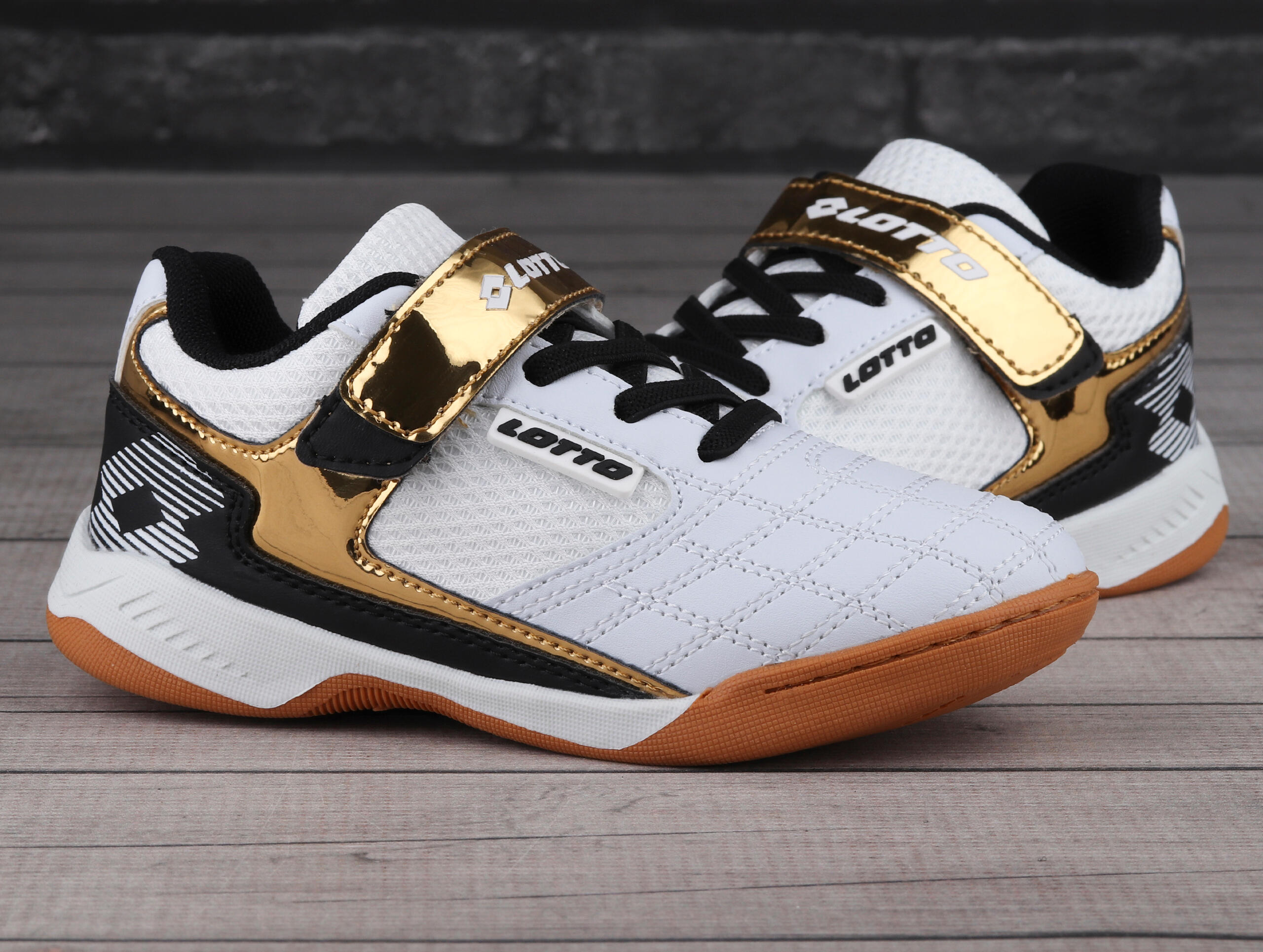 Buty dziecięce sportowe na halę Lotto FLITTER K 2/7