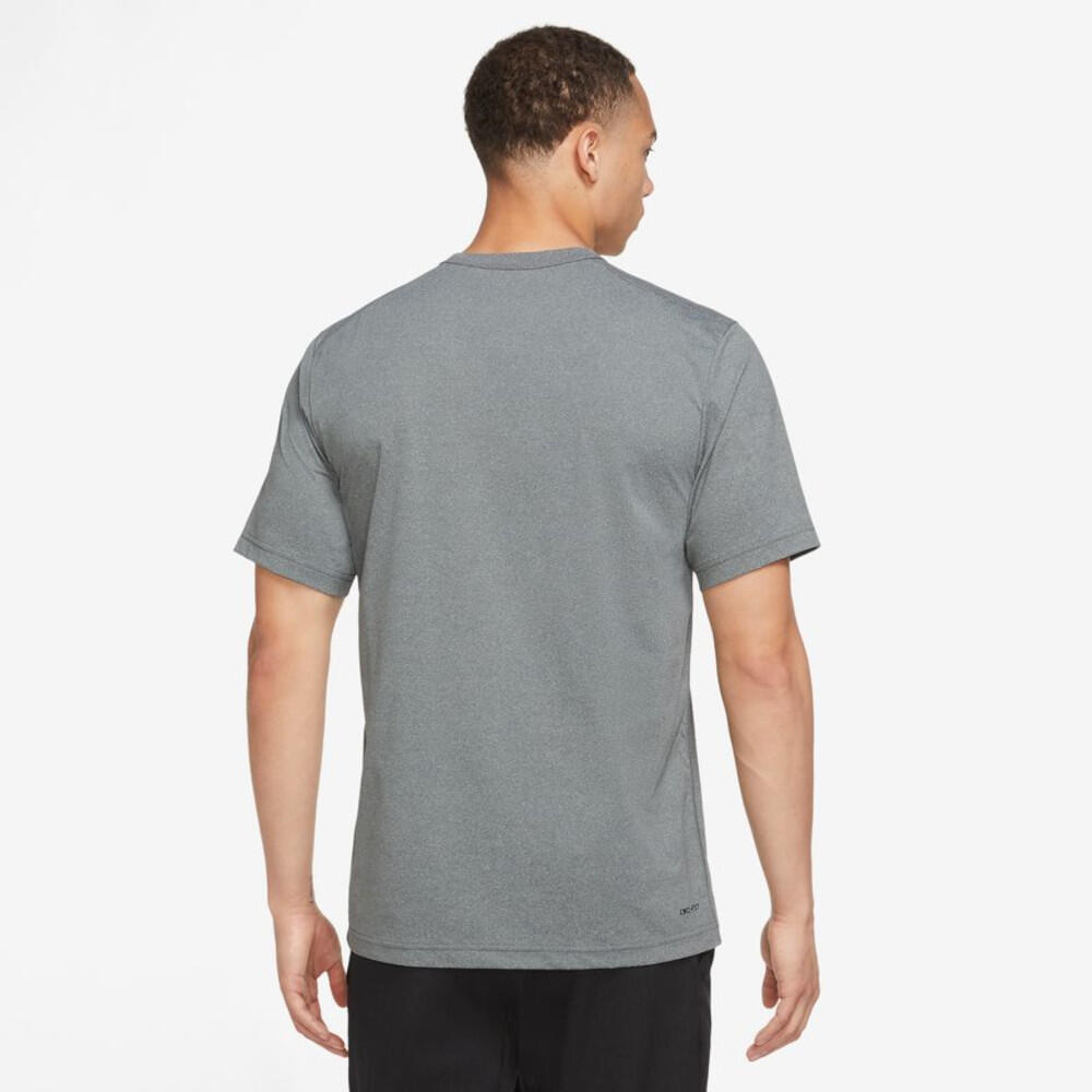 Nike Herren T-Shirt Dri-Fit UV Hyverse DV9839 2/3