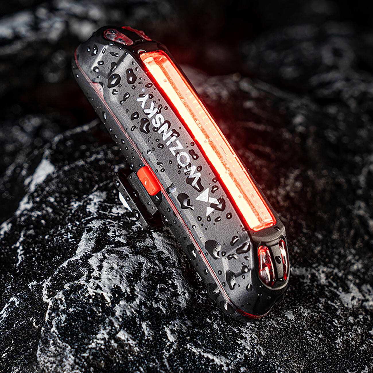 Sada cyklistických světel Wozinsky WSBLB2, přední (400 lm) a zadní USB-C - černá 6/7