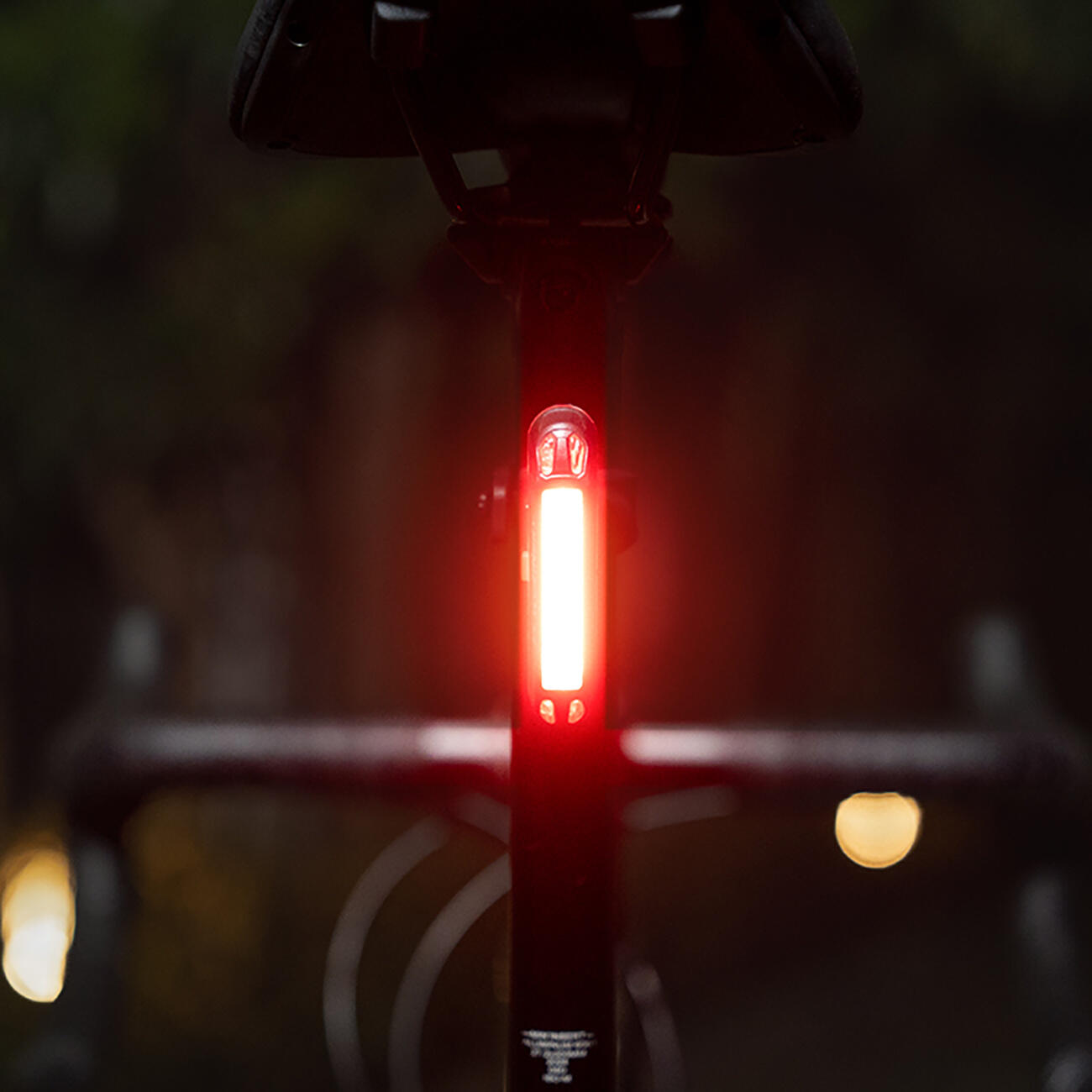 Sada cyklistických světel Wozinsky WSBLB2, přední (400 lm) a zadní USB-C - černá 7/7