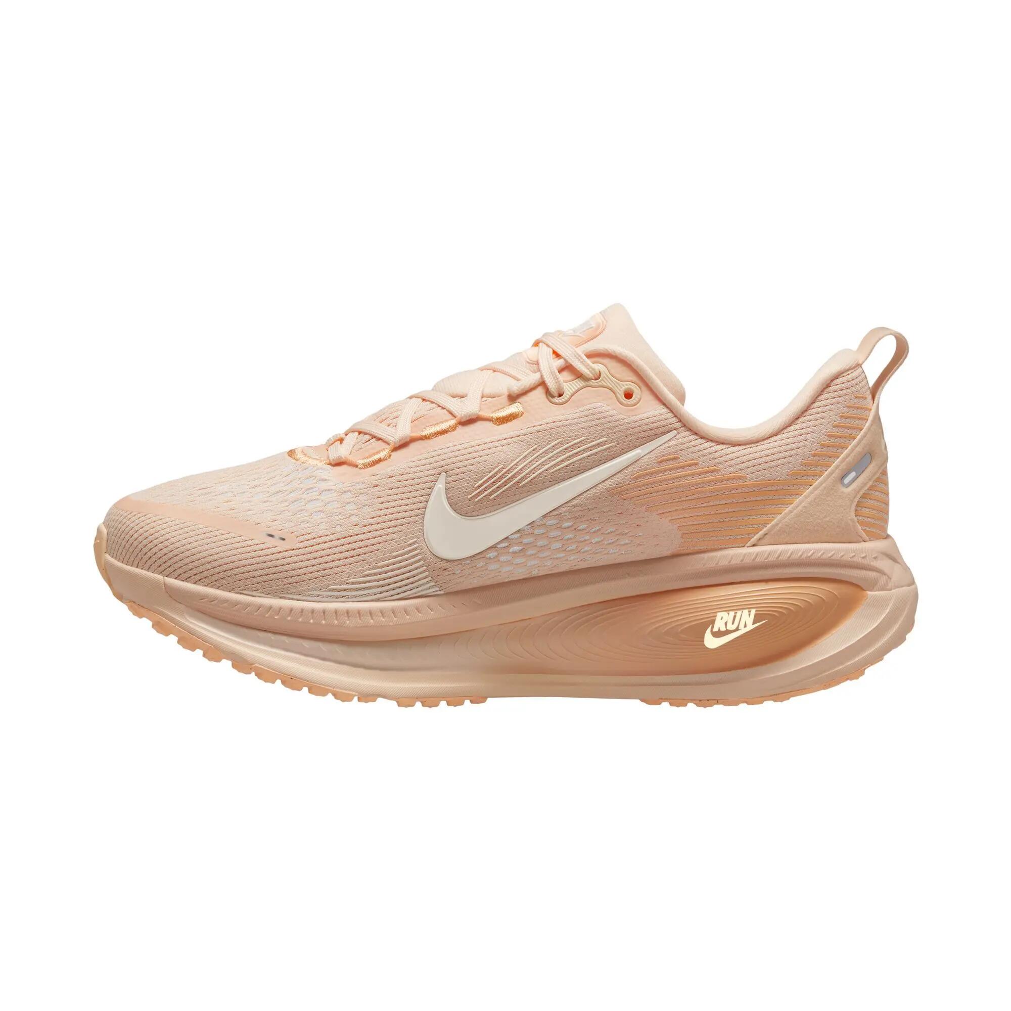 Nike W Nike Vomero 18 - guava ice/sail-orange chalk 2/3