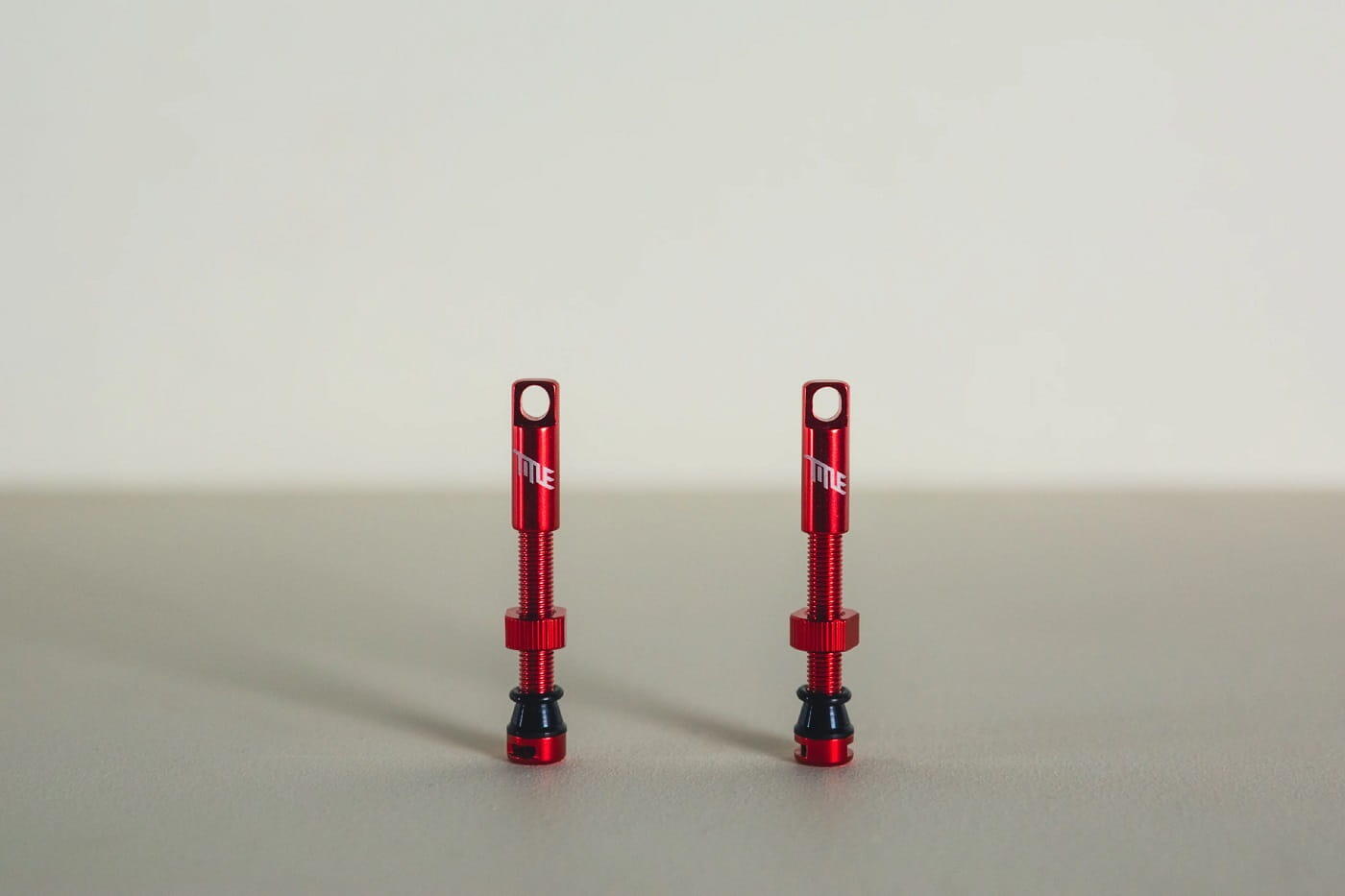 Válvulas Tubeless Title - Vermelho 2/2