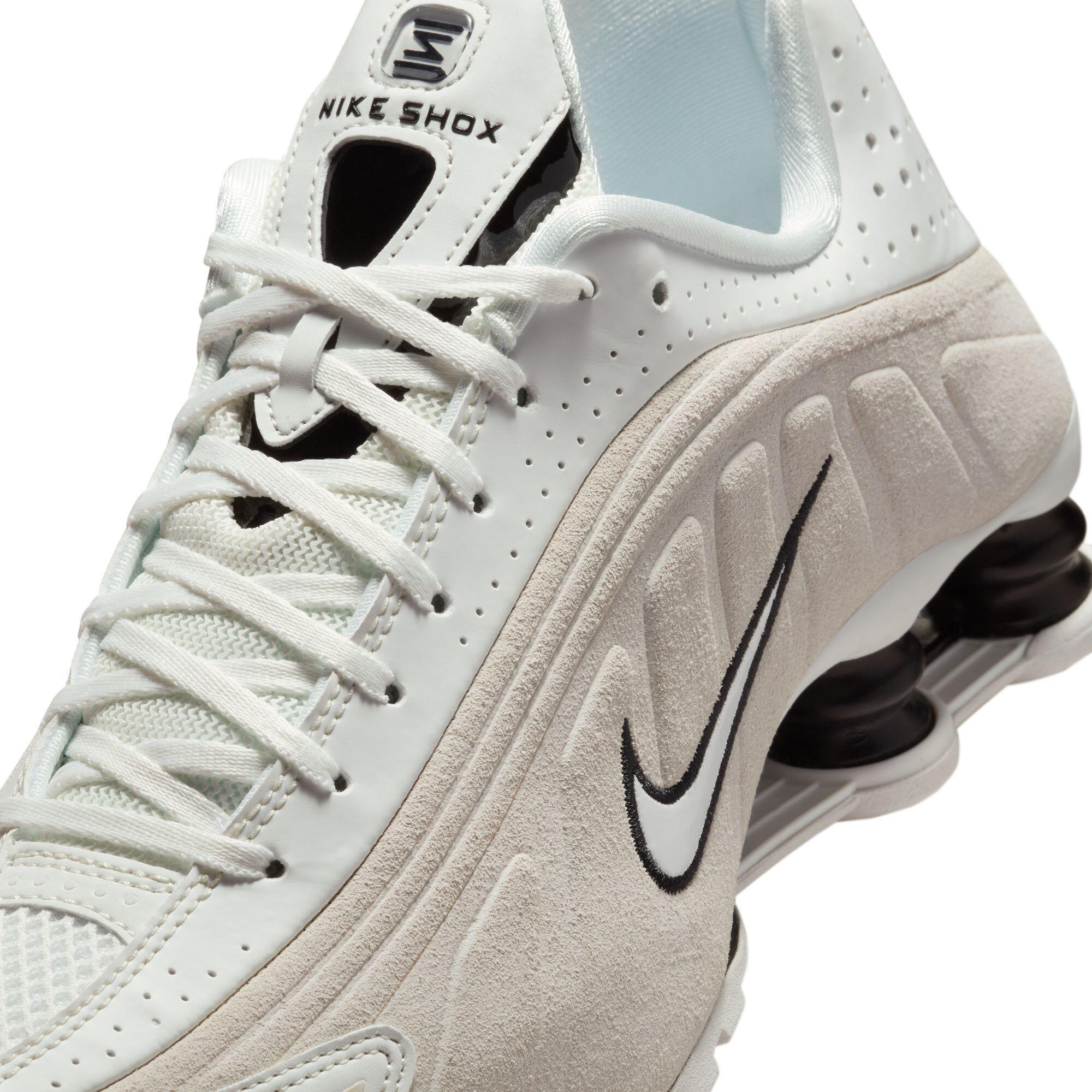 Nike Shox R4 White Black Suede 7/7