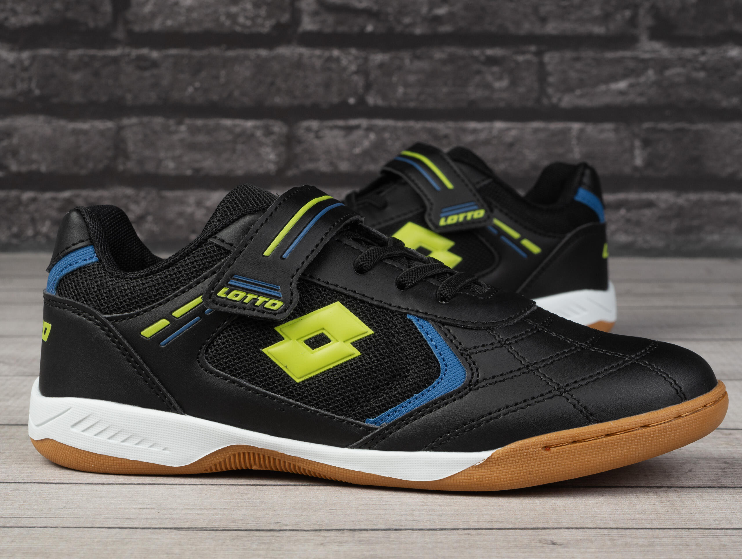 Buty dziecięce sportowe Lotto SOCCERA 2/7