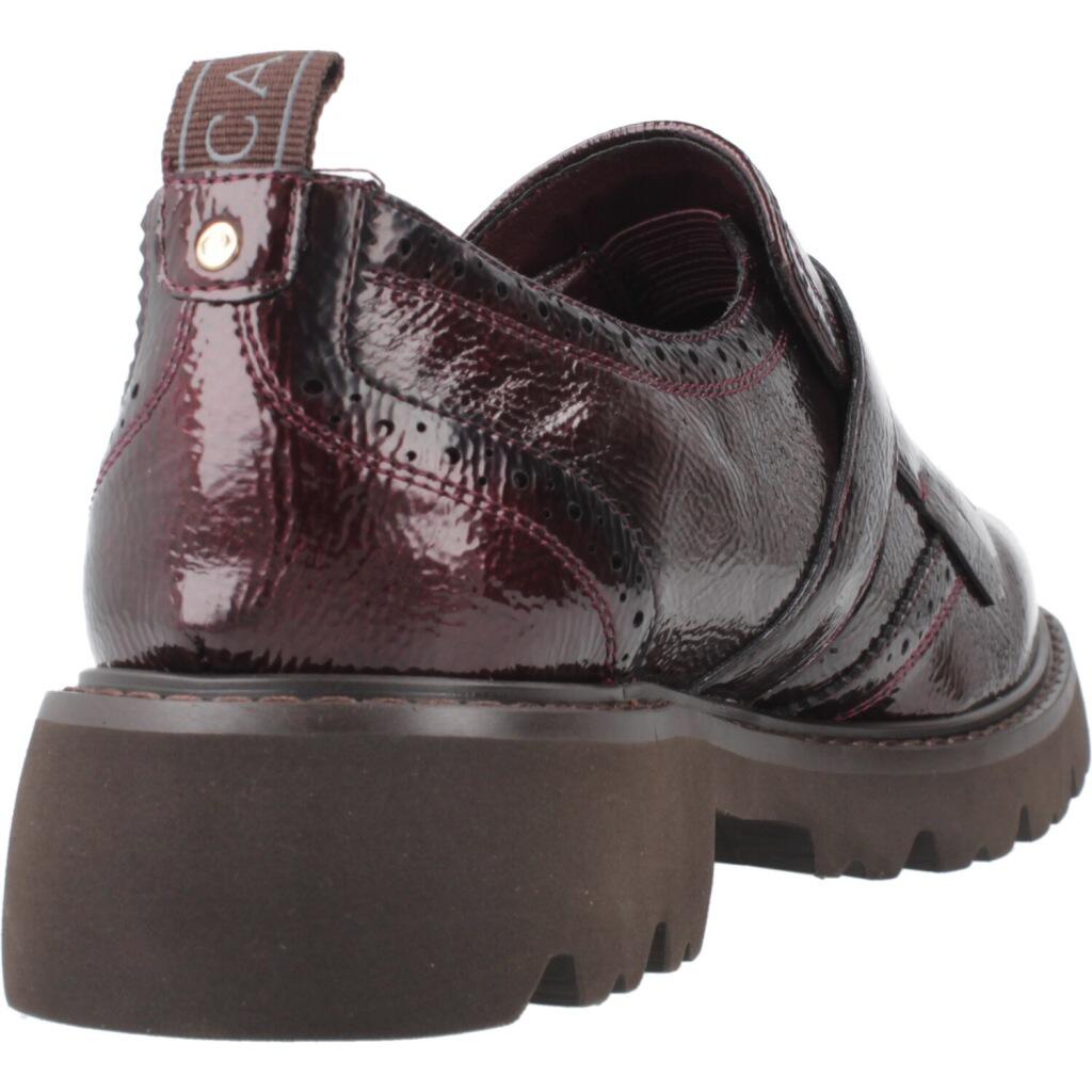 Baskets Carmela Modèle 162594c Couleur Bordeaux 3/5