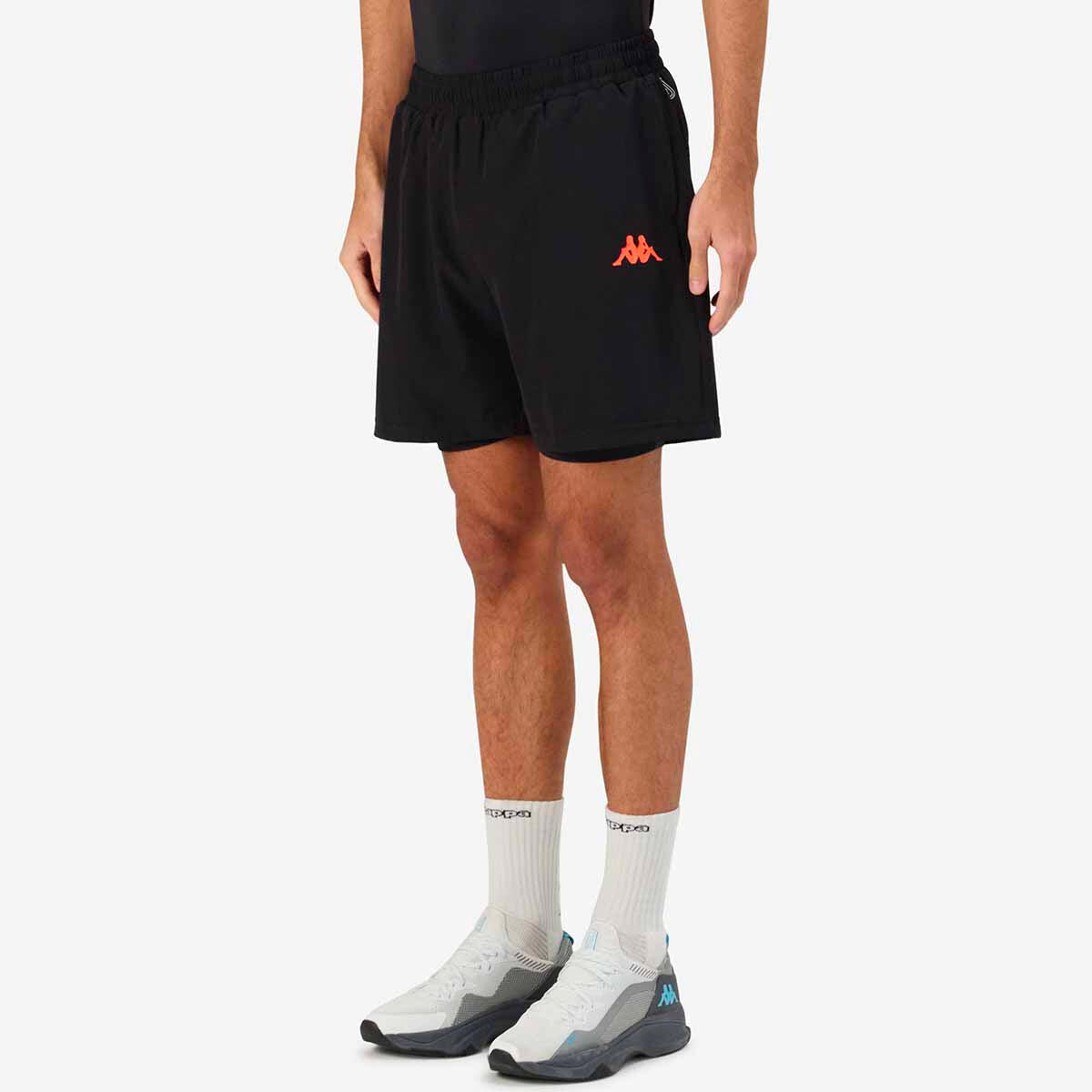 Short training  homme Kombat Fio noir, corail 6/7