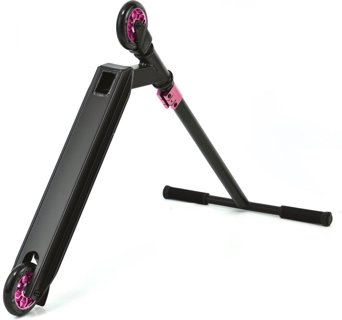 Suotu Stuntstep Zwart/Roze 2/8
