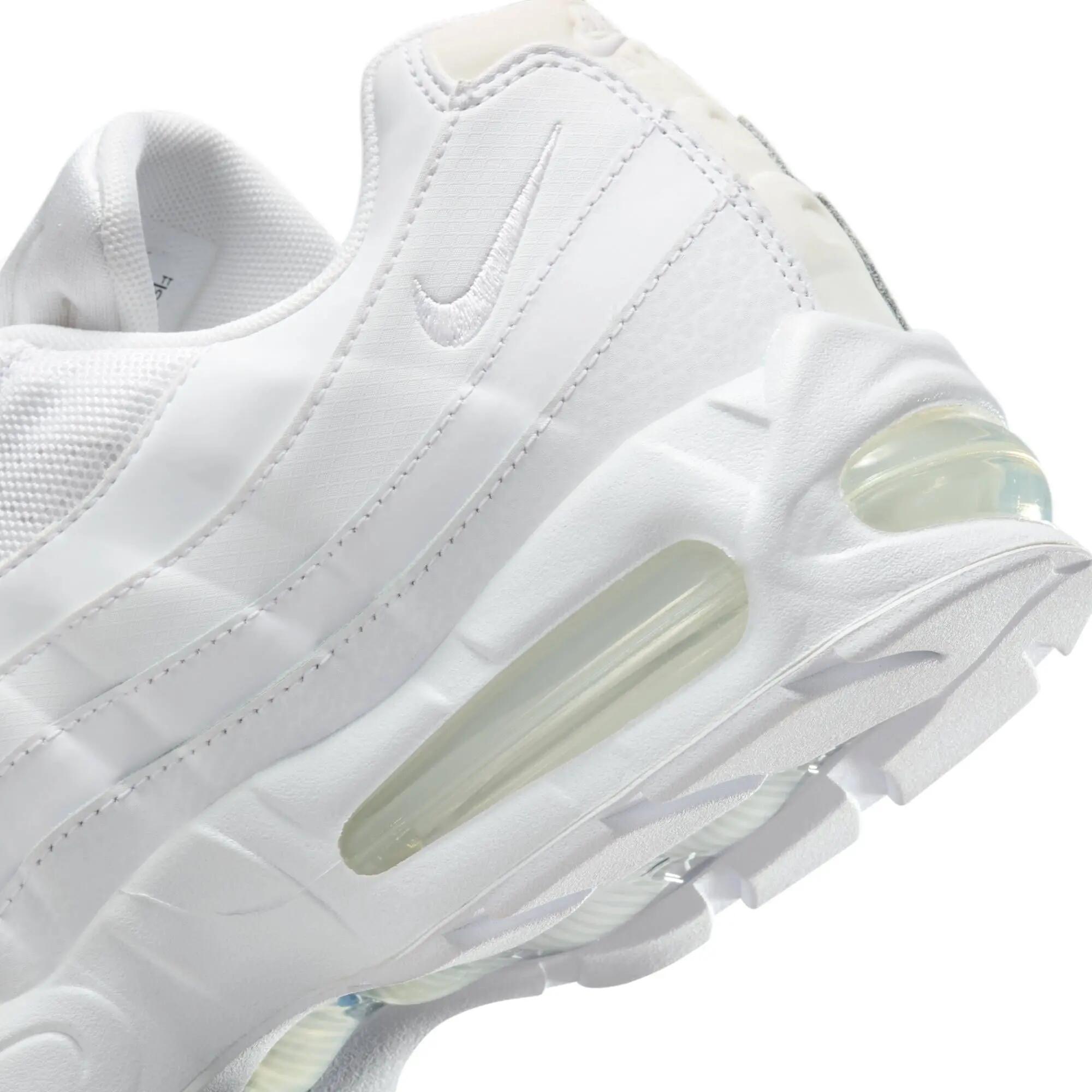 Nike Air Max 95 OG Big Bubble Triple White 7/7