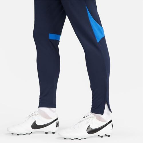 Pantalon Mannelijk Nike Drifit Academy Pro Blauw 5/6