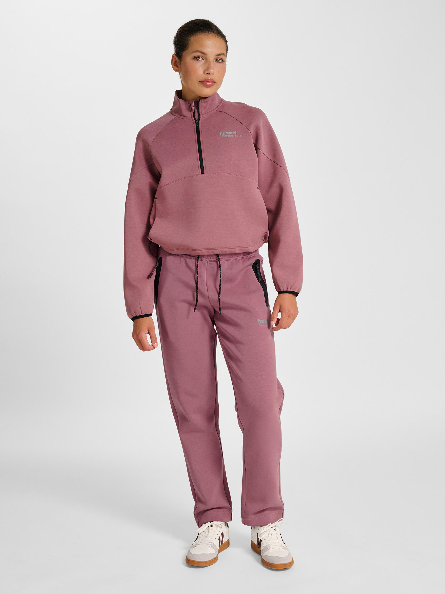 Felpa da donna Hummel Tech Boxy 3/7