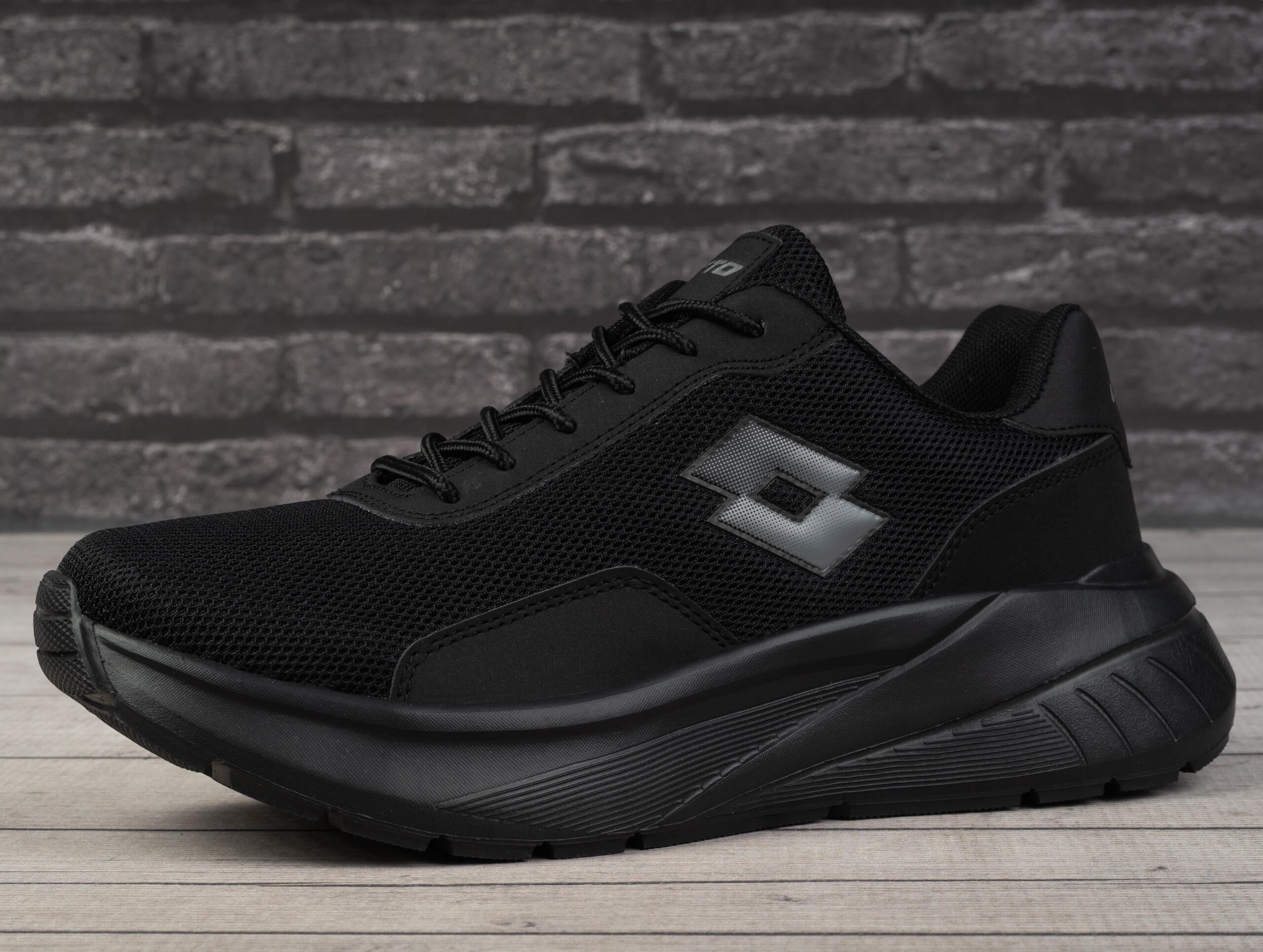 Buty męskie sportowe do chodzenia Lotto VIGORTIV OC 3/7
