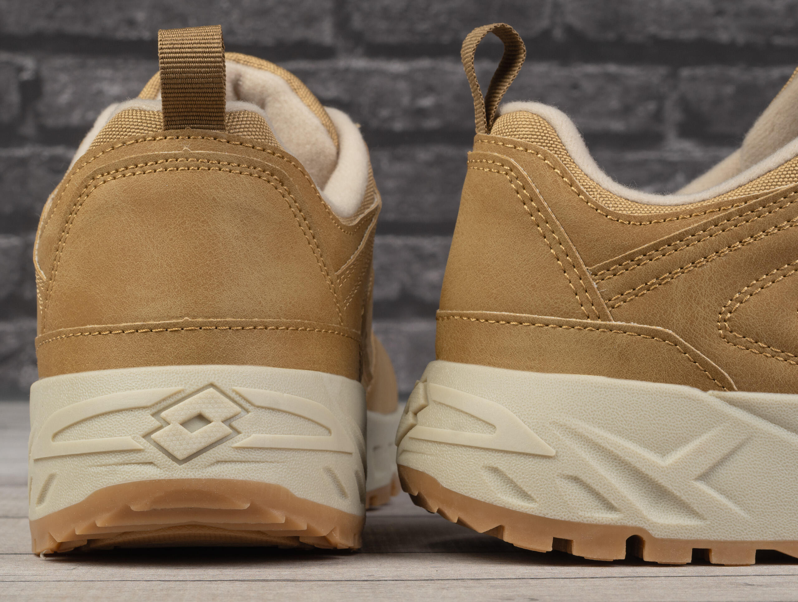 Buty męskie sportowe Lotto WOODLARK 4/7