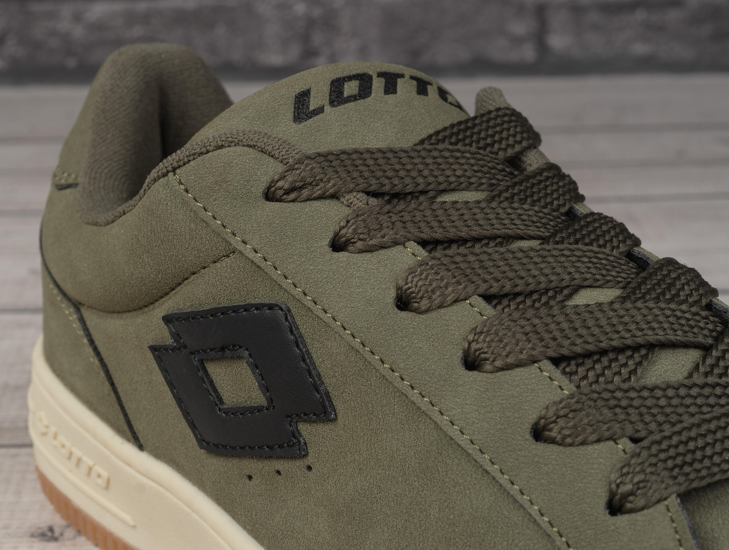 Buty męskie sportowe do chodzenia Lotto YARIN NL 5/7