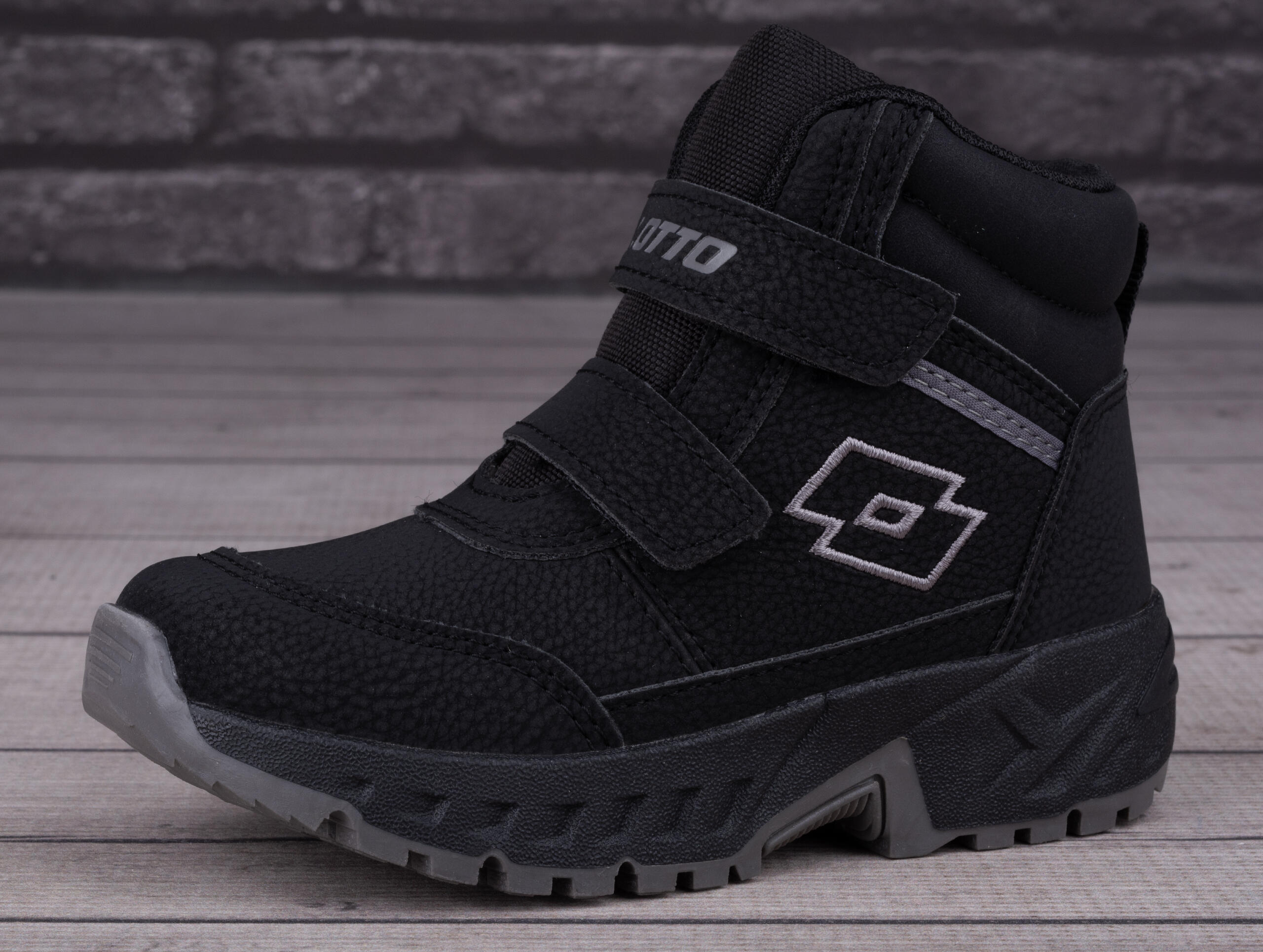 Buty dziecięce zimowe Lotto EVEDAL MID K 3/7