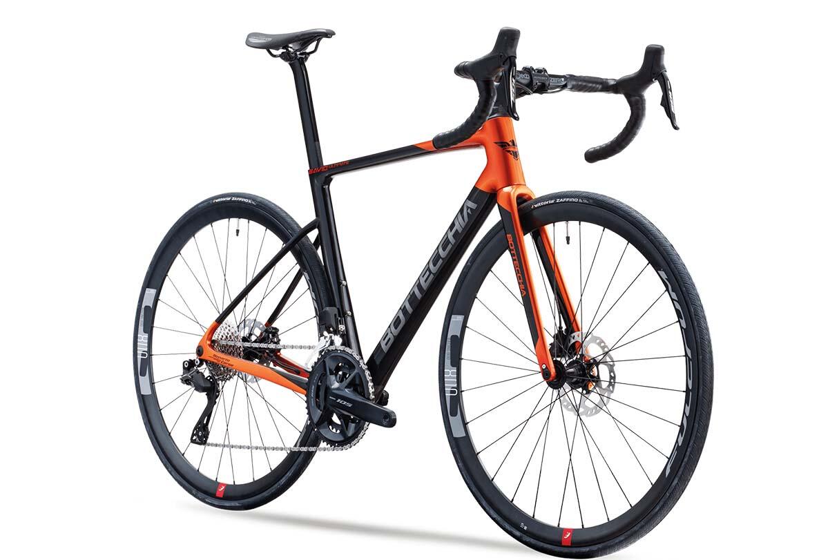 Vélo route Bottecchia 8Avio Ultimate Shimano 105 Di2 24V carbone, disque 2/4