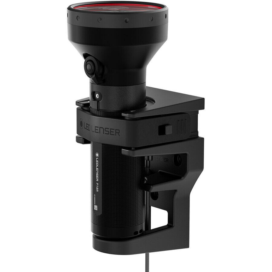 Lampe torche LED rechargeable – 6500 lm, IP68, portée 600 m, USB-C – P18R 4/7