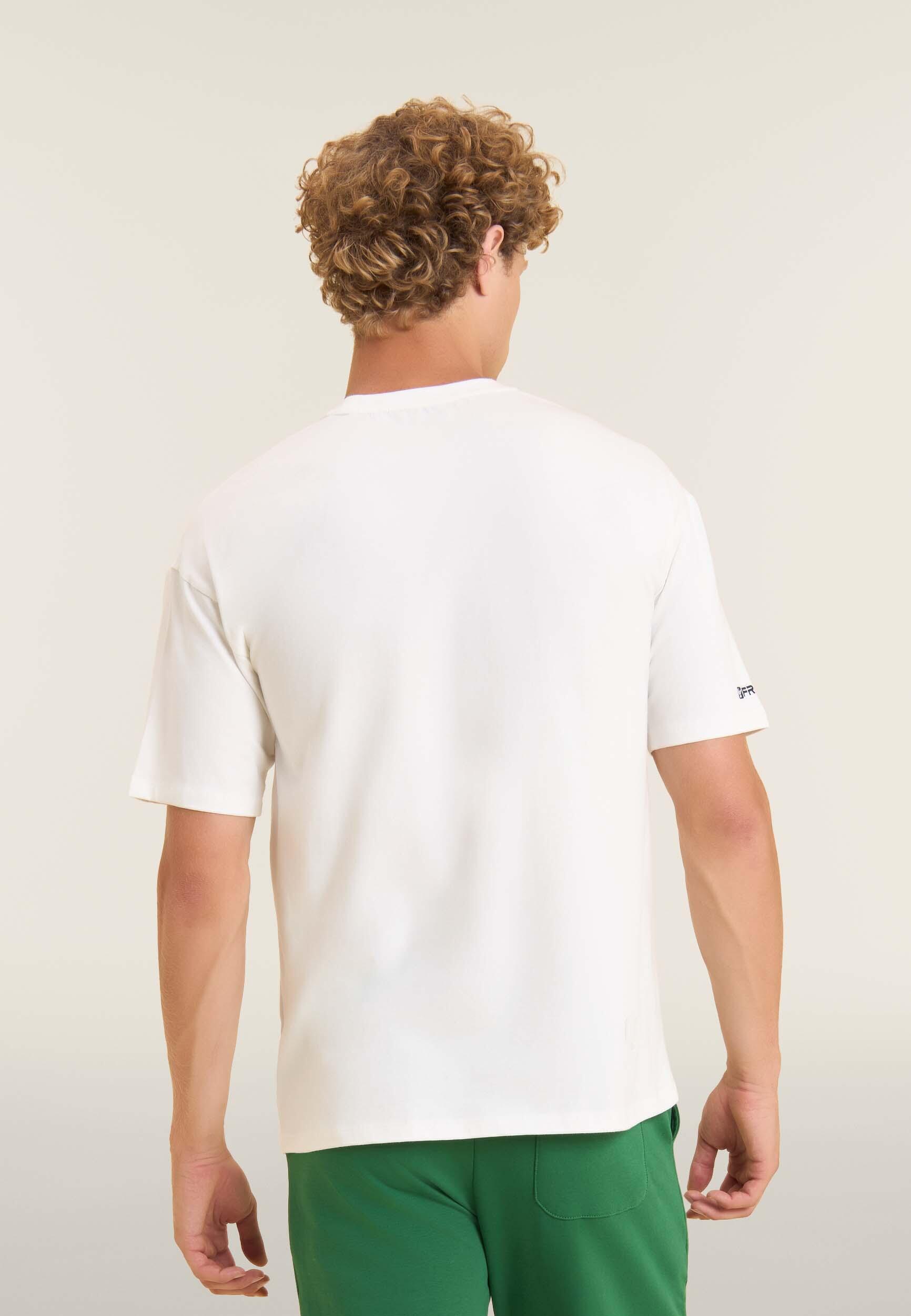 T-shirt classique avec imprimés brillants et détails ton sur ton 3/4