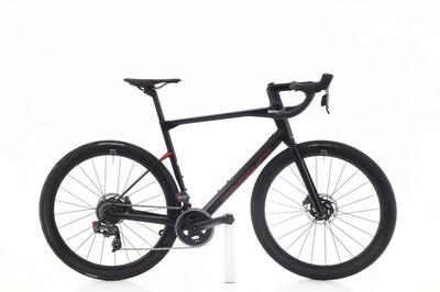 Refurbished Rennrad · Roadmachine 01 Four AXS 12V · Sehr guter Zustand