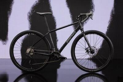Bombtrack - Beyond 1 Adventure Bike - Metallic Schwarz - XS-40 cm