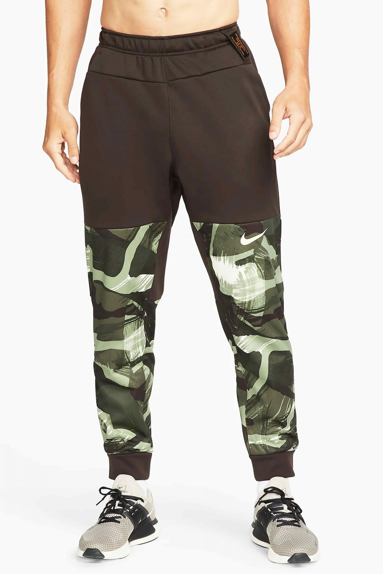NIKE picture