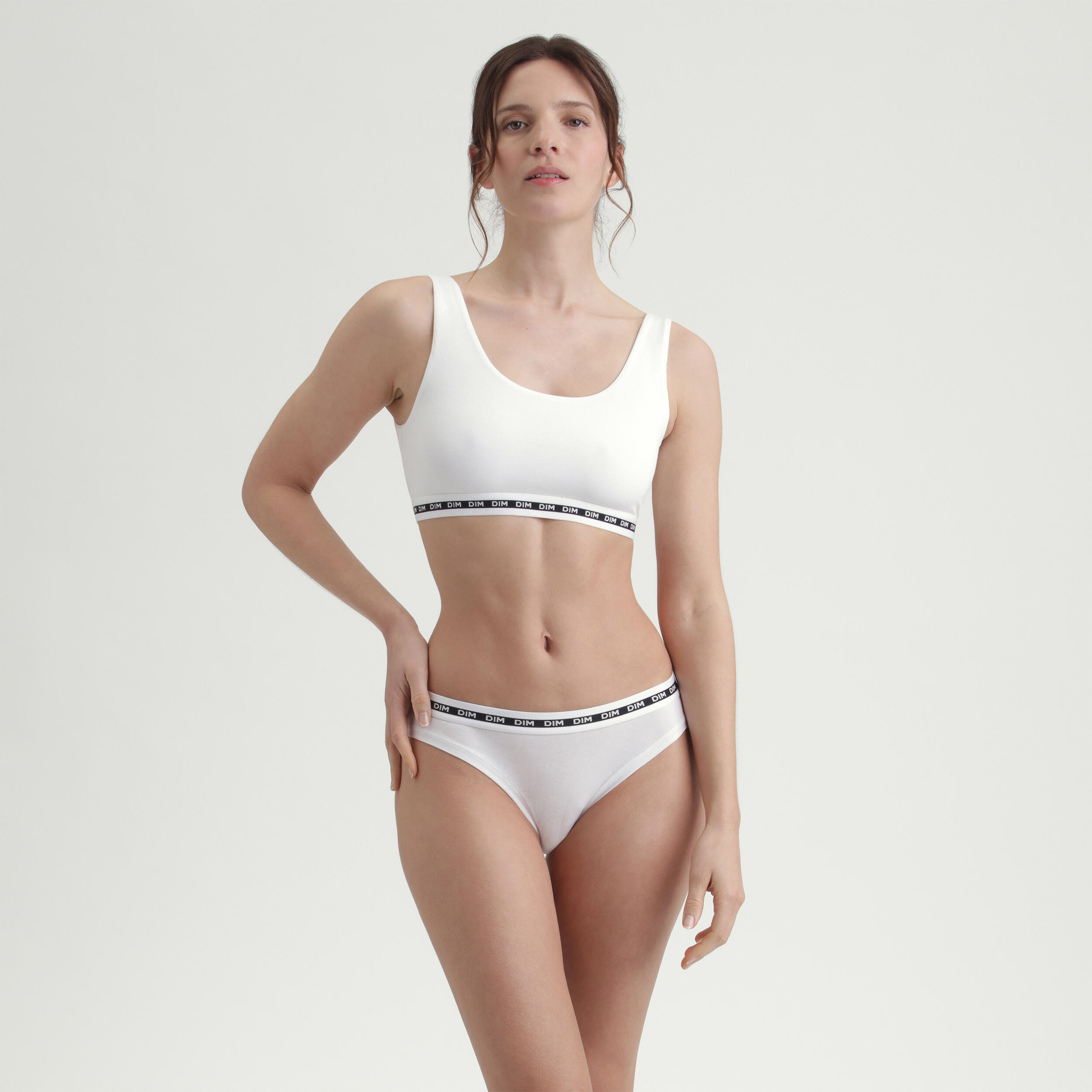 Dim Icons Essentiel, Brassière en microfibre 3/5