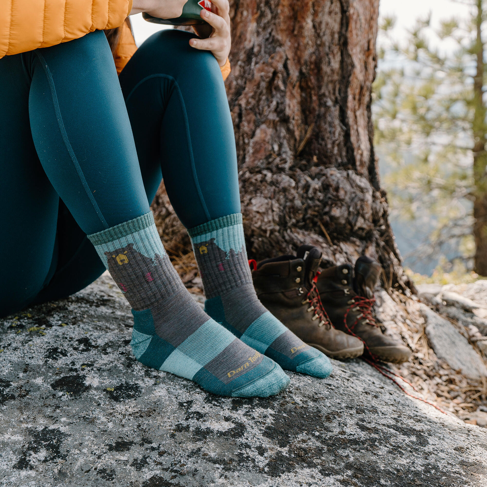 Darn Tough Light Hiker Micro Crew Light Cushion Wandelsokken Denim Merino Size : 43-45